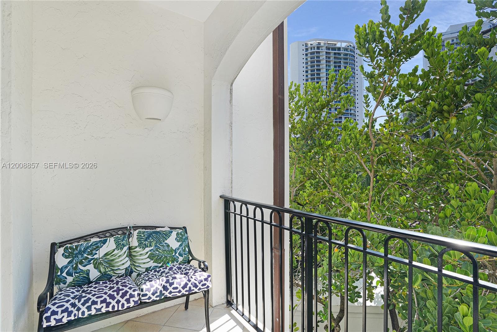 3700 Island Blvd # C307, Aventura FL 33160 — 6