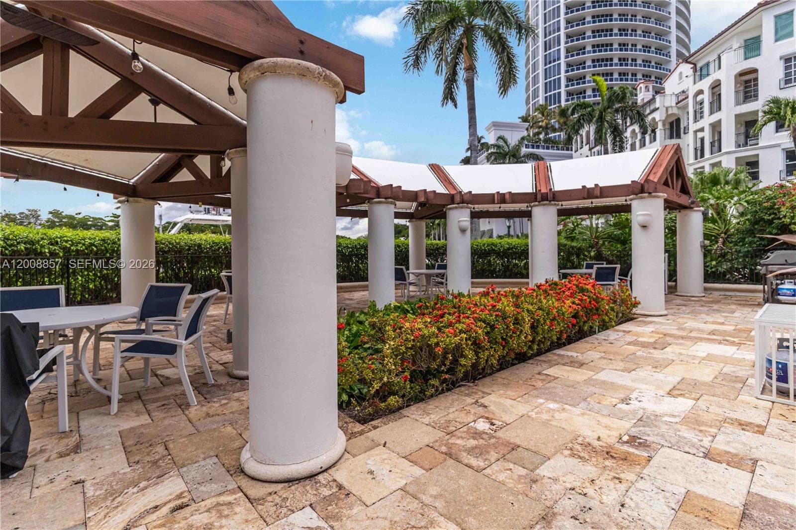 3700 Island Blvd # C307, Aventura FL 33160 — 57
