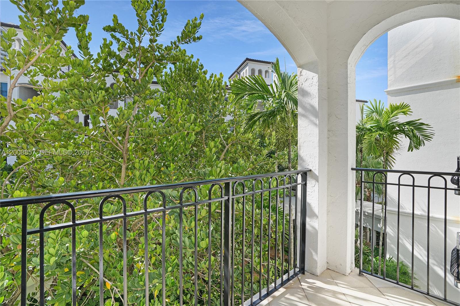 3700 Island Blvd # C307, Aventura FL 33160 — 7
