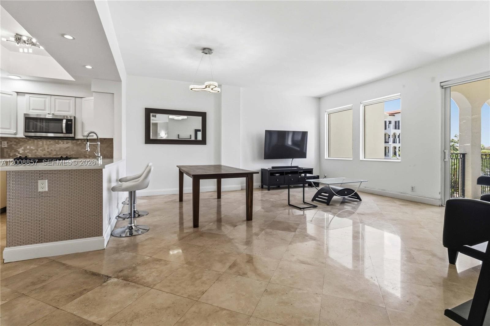3700 Island Blvd # C307, Aventura FL 33160 — 36