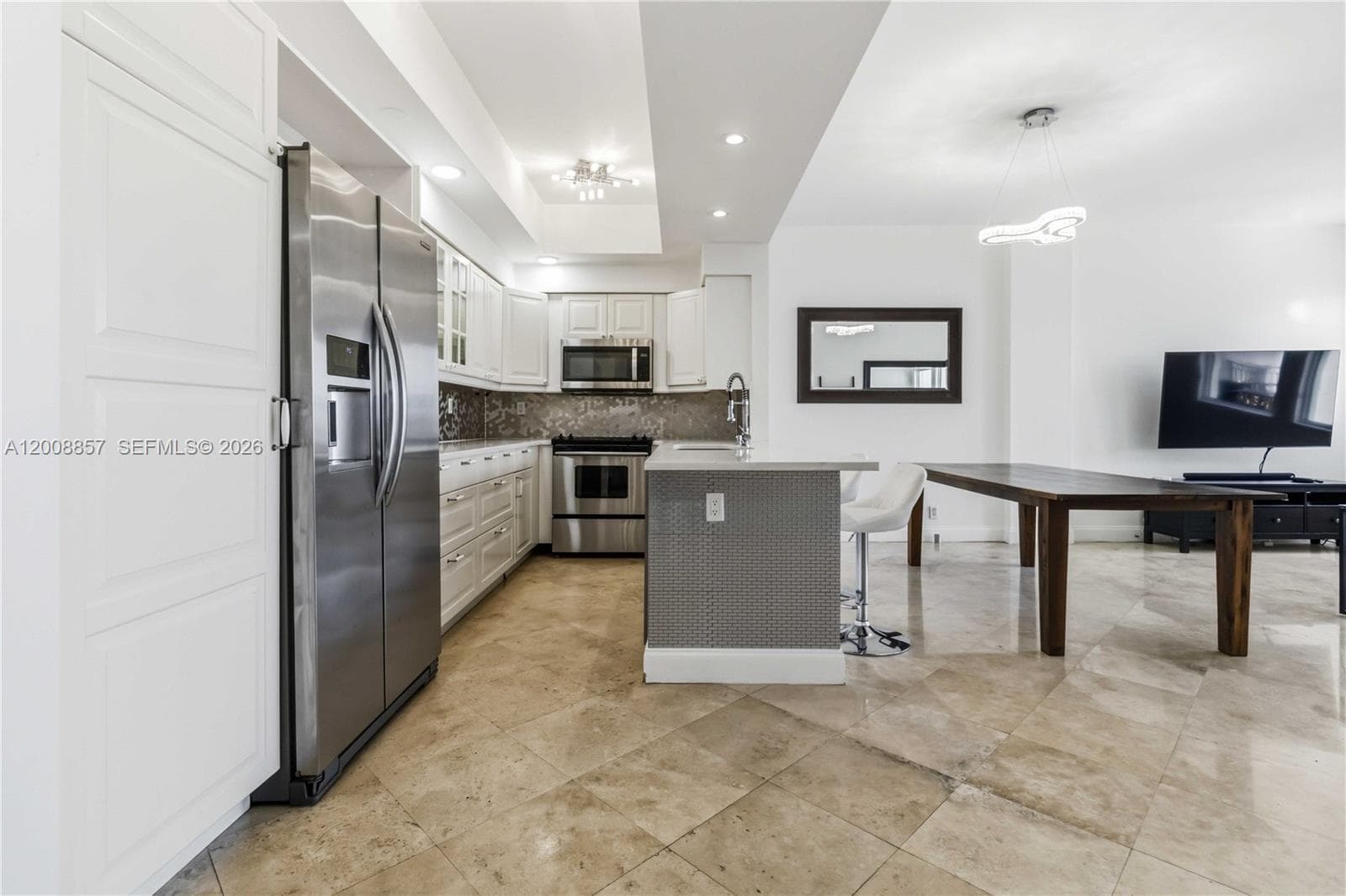 3700 Island Blvd # C307, Aventura FL 33160 — 38