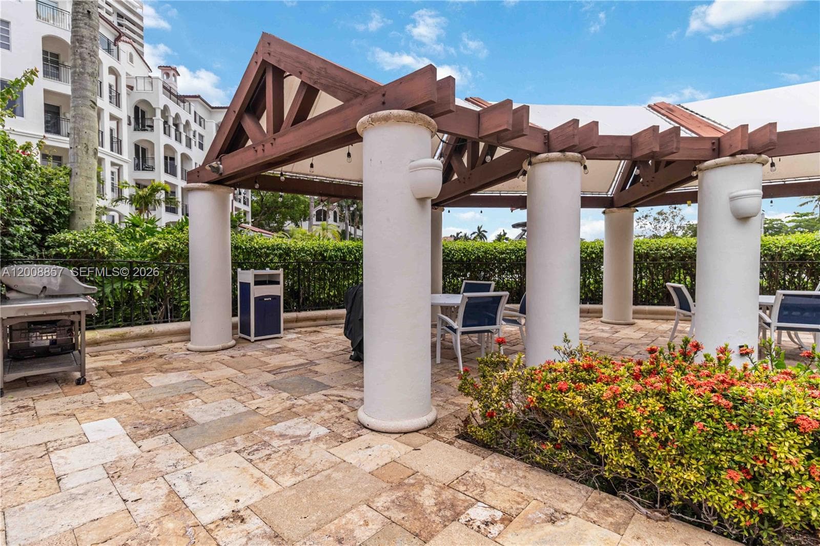 3700 Island Blvd # C307, Aventura FL 33160 — 58