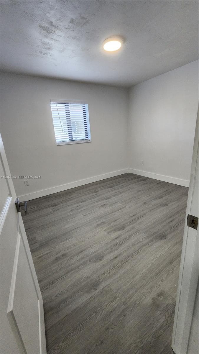 8701 SW 36th St, Miami FL 33165 — 24