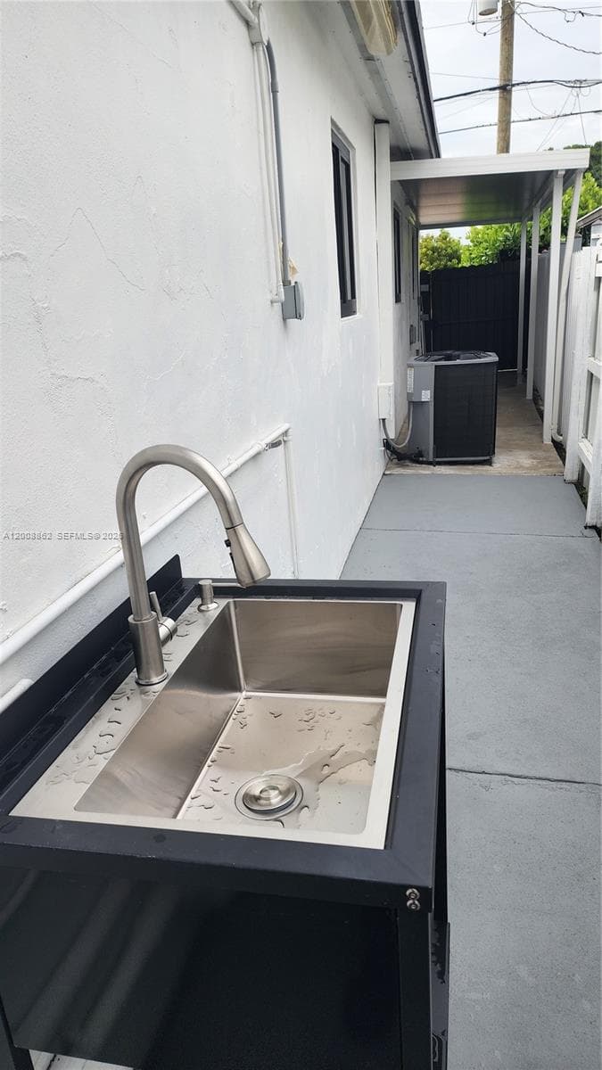 8701 SW 36th St, Miami FL 33165 — 29