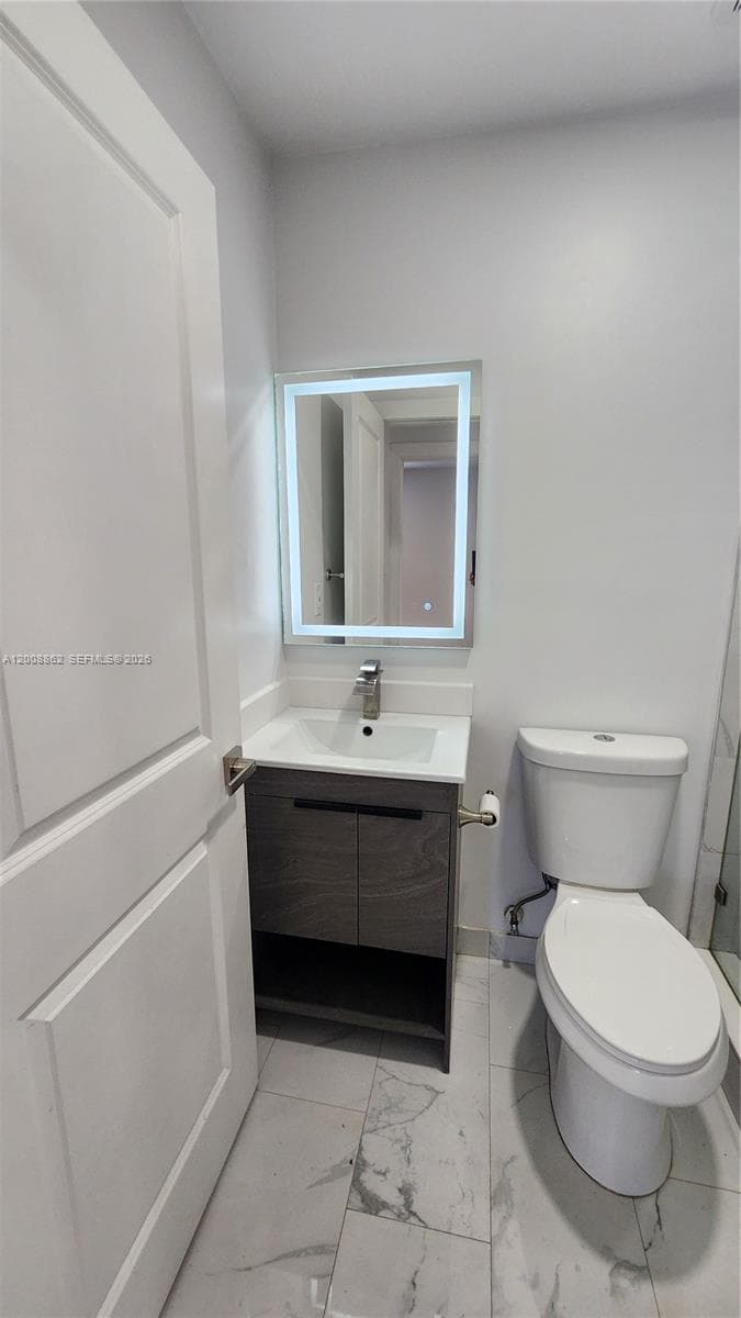 8701 SW 36th St, Miami FL 33165 — 25