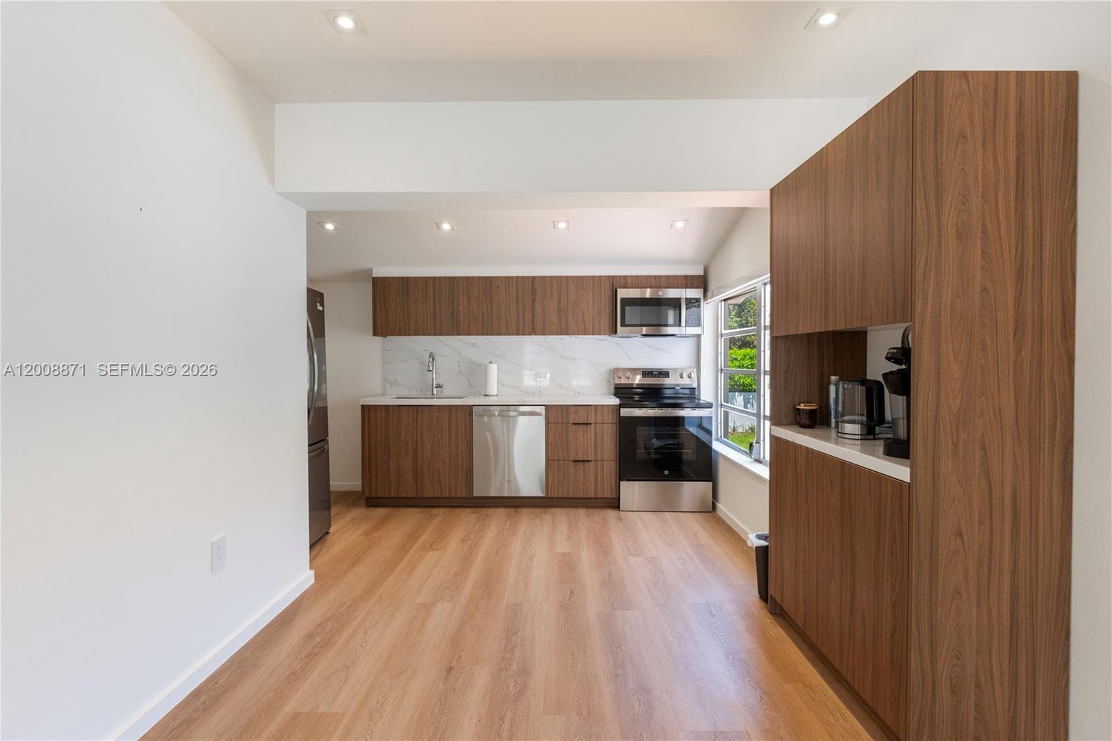 3021 Coconut Grove Dr # 3021, Coral Gables FL 33134 — 23