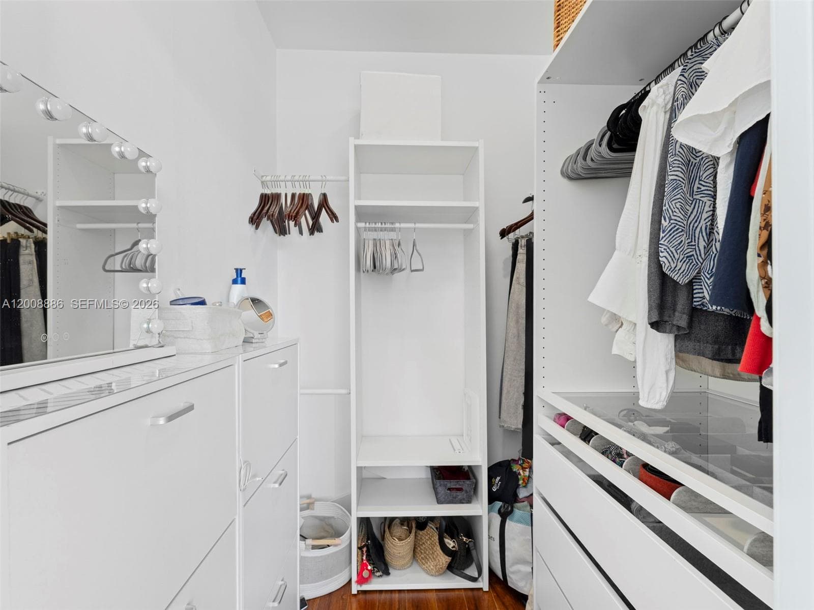 244 Biscayne Blvd # 3105, Miami FL 33132 — 12