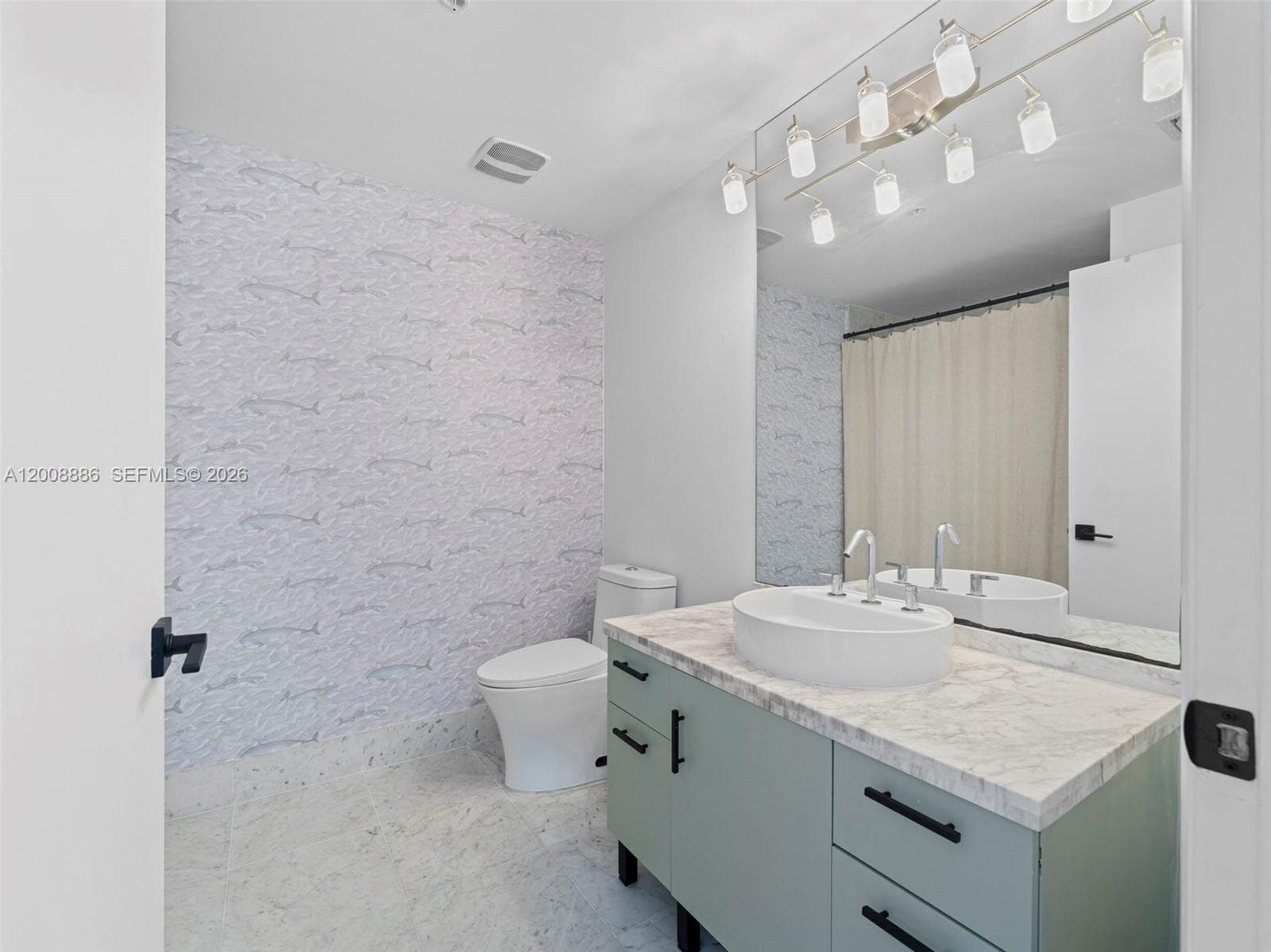 244 Biscayne Blvd # 3105, Miami FL 33132 — 14