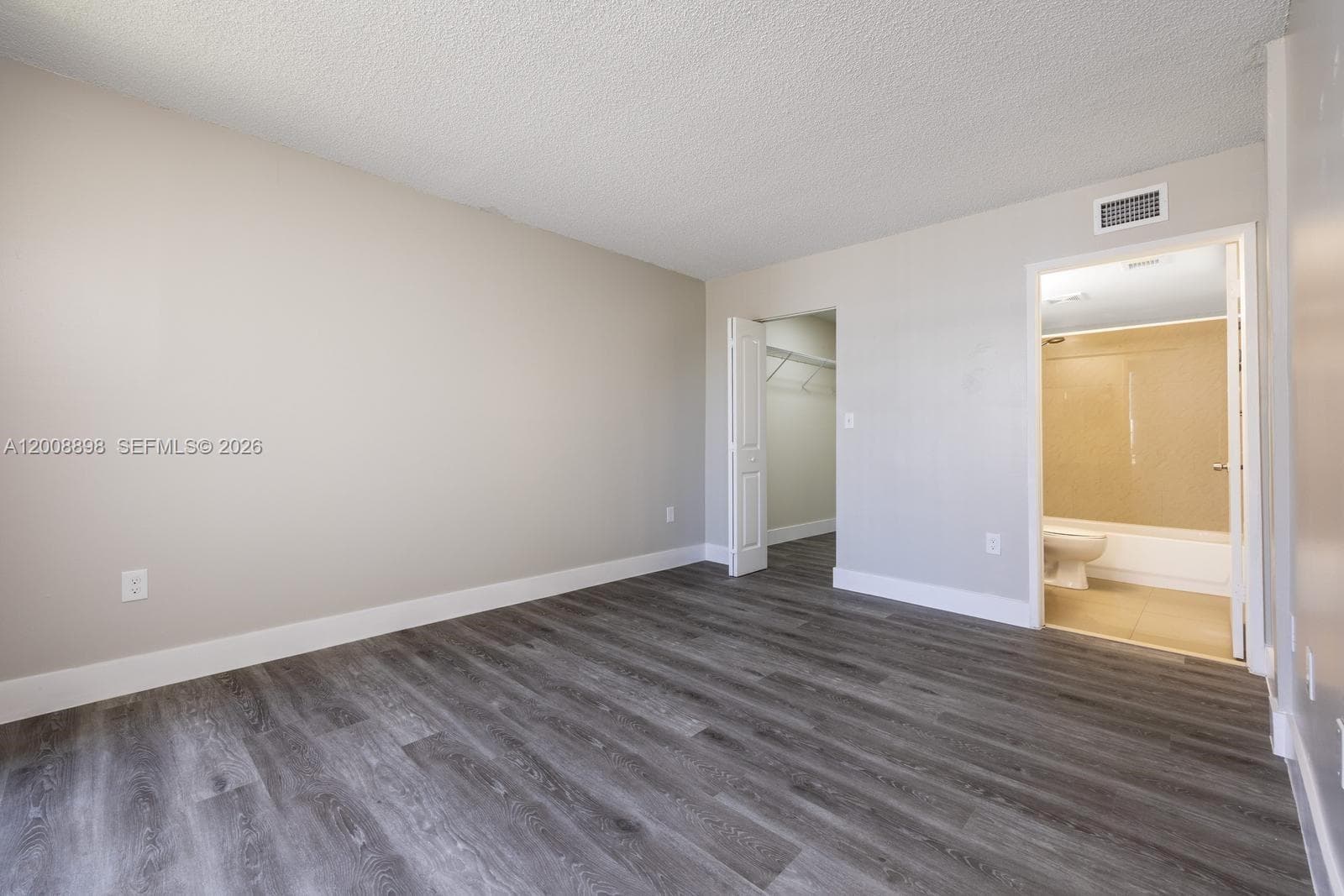 8320 NW 8th St # 213, Miami FL 33126 — 10