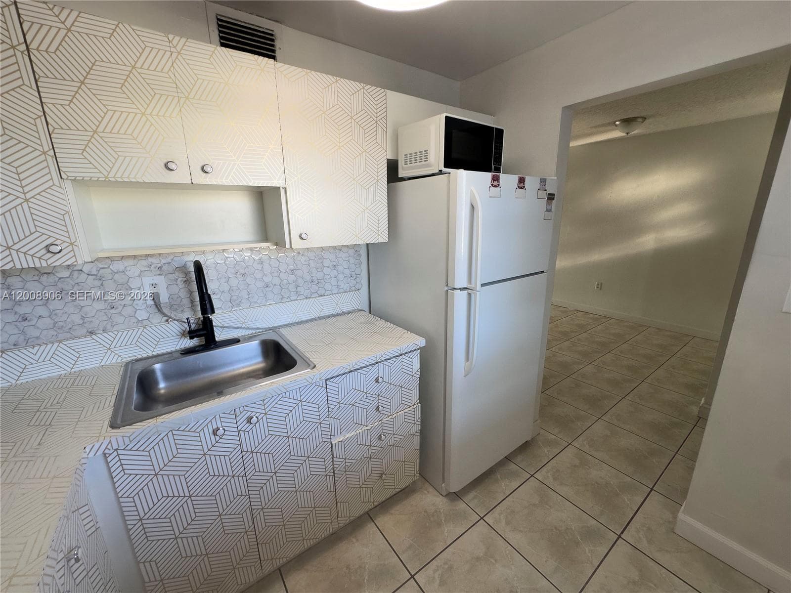 1725 W 60th St # F330, Hialeah FL 33012 — 7