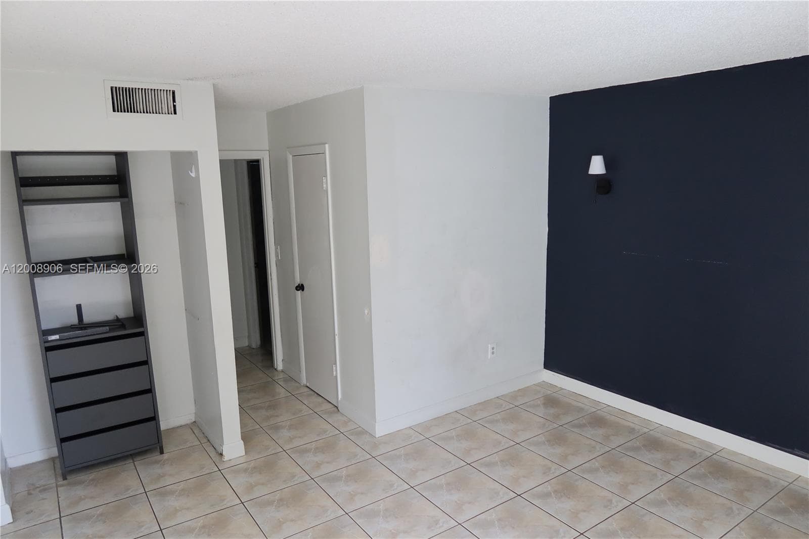 1725 W 60th St # F330, Hialeah FL 33012 — 4