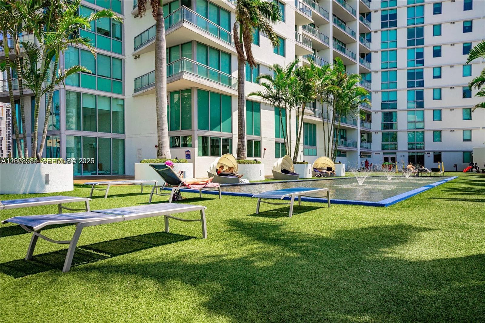 92 SW 3rd St # 2510, Miami FL 33130 — 26