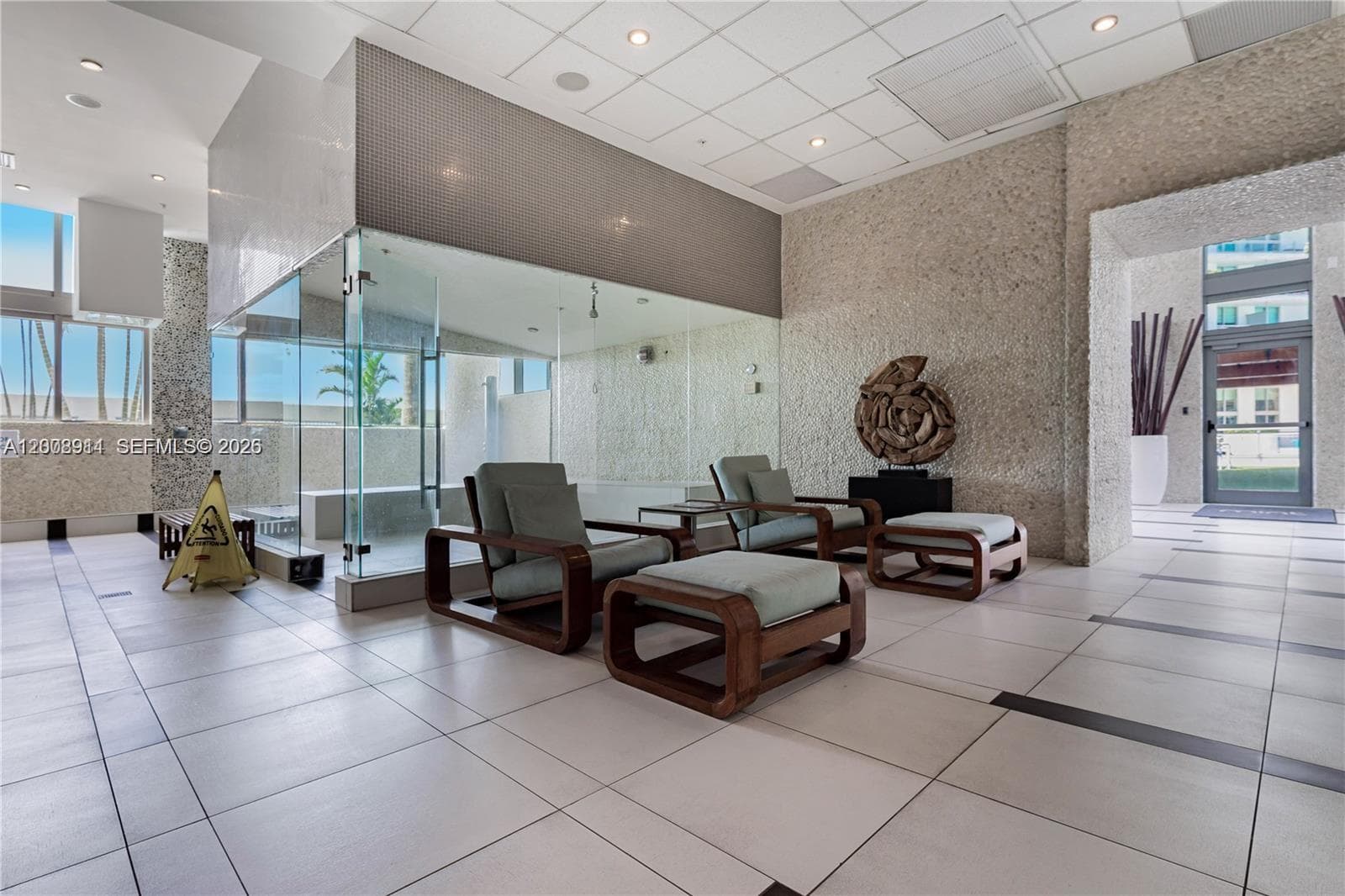 92 SW 3rd St # 2510, Miami FL 33130 — 22