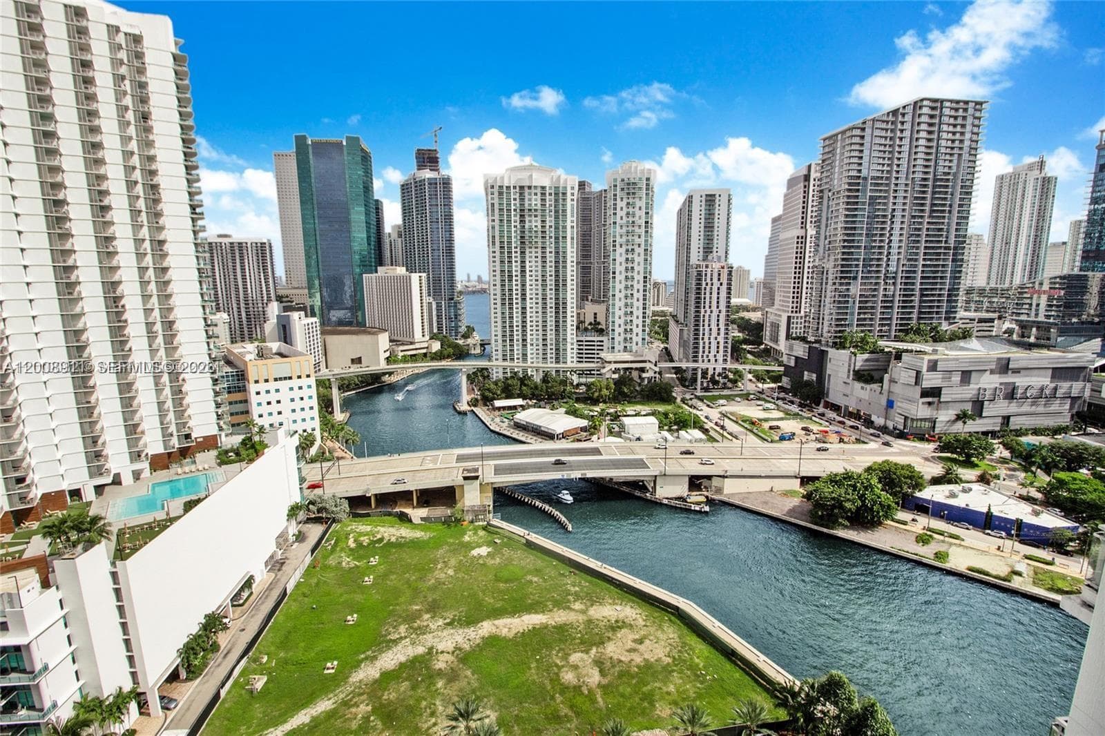 92 SW 3rd St # 2510, Miami FL 33130 — 1
