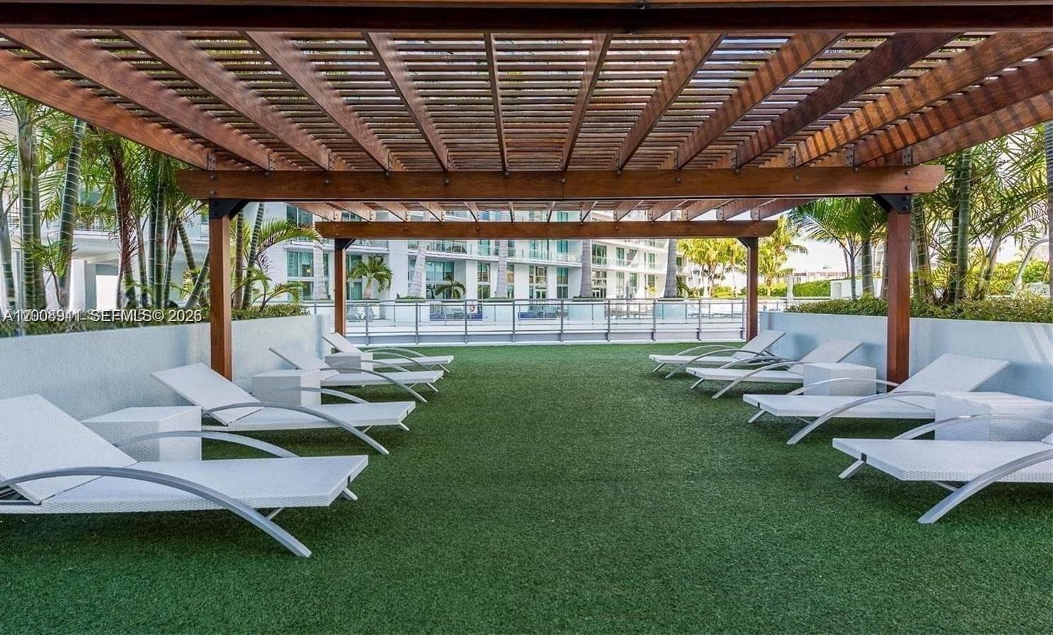 92 SW 3rd St # 2510, Miami FL 33130 — 18