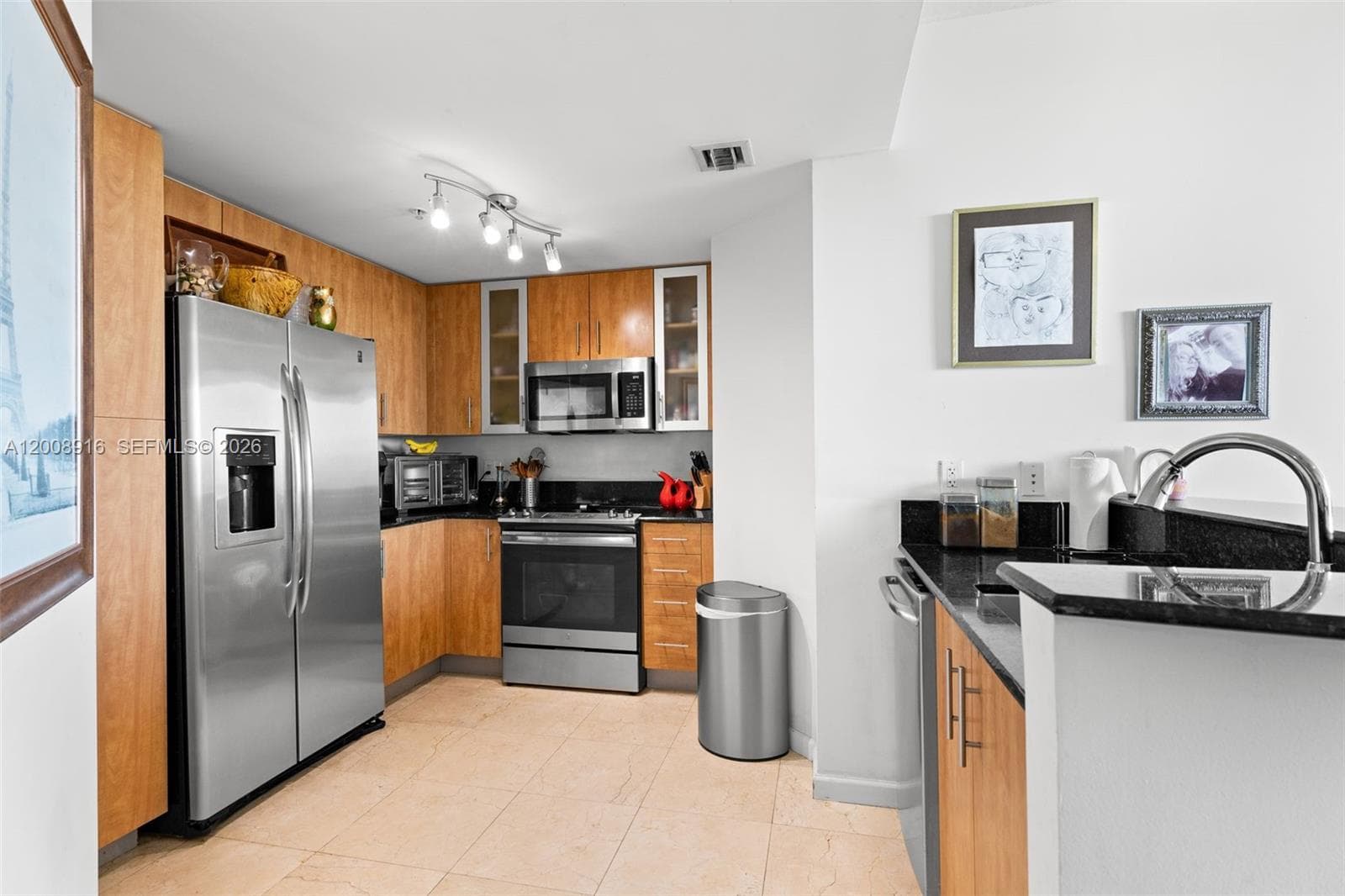 7910 Harbor Island Dr # 402, North Bay Village FL 33141 — 6