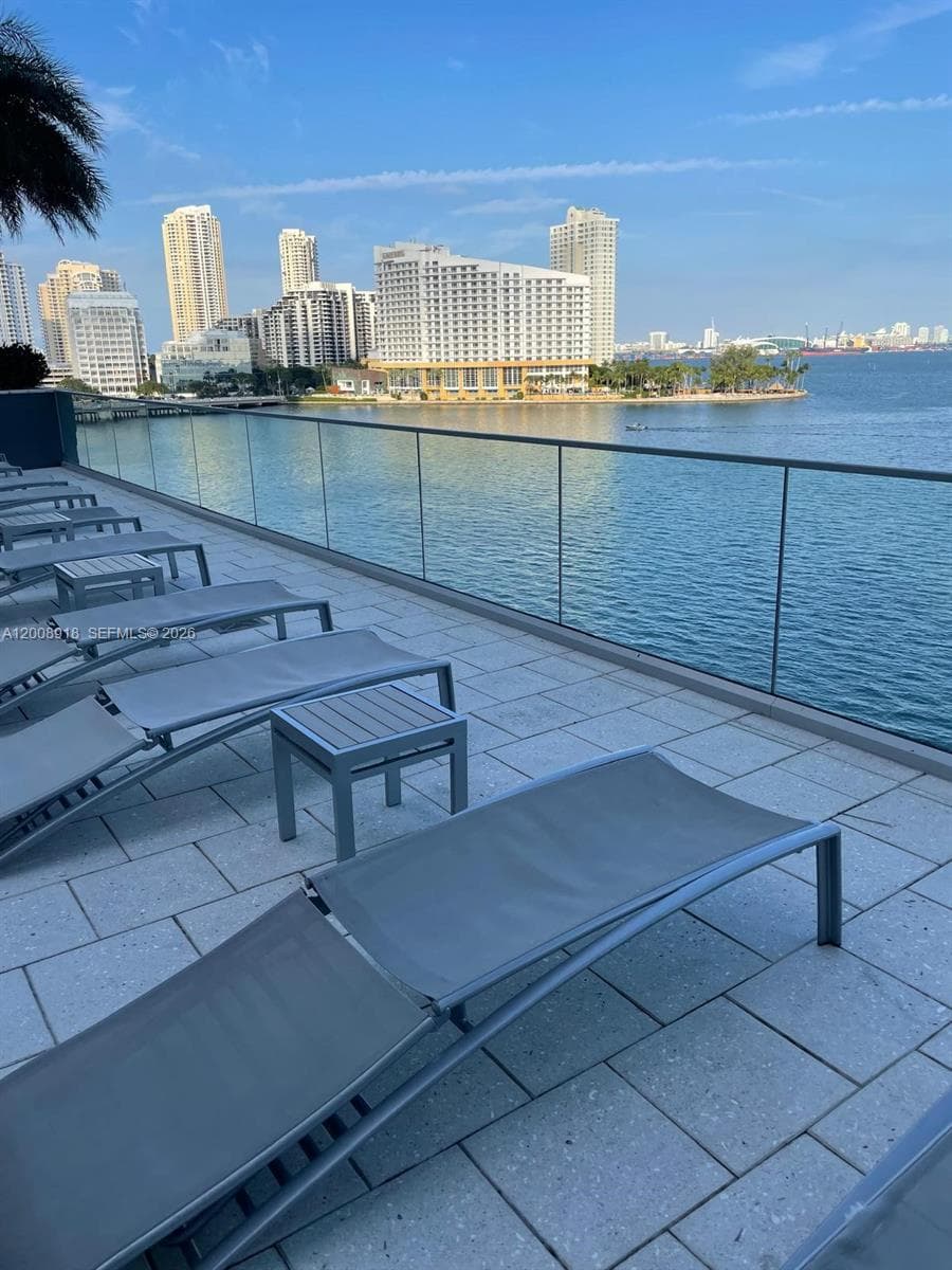 1155 S Brickell Bay Dr # 805, Miami FL 33131 — 25