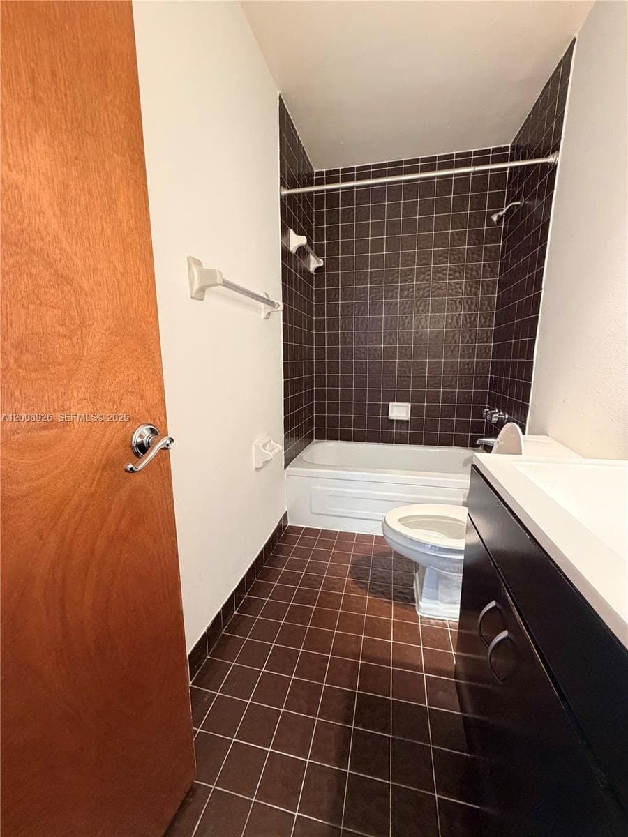 3225 Bird Ave, Miami FL 33133 — 24