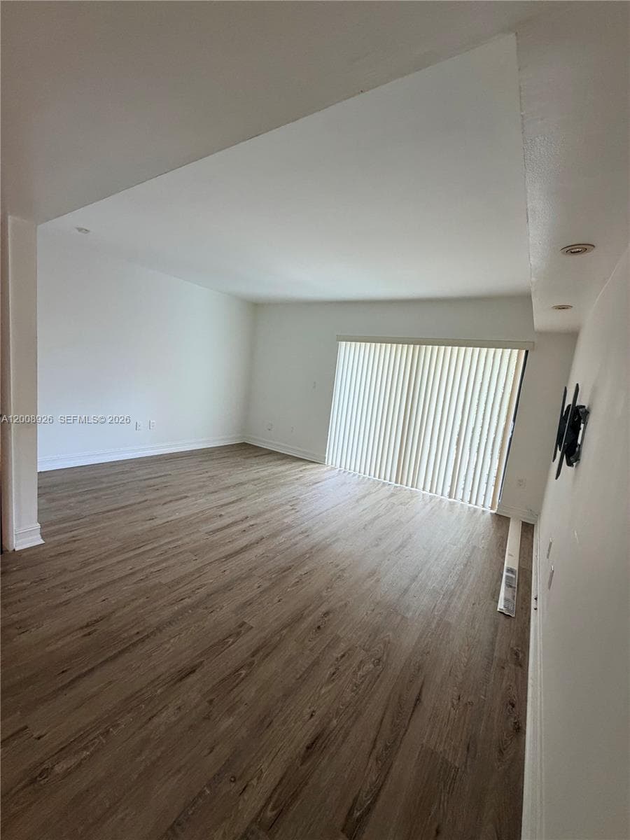 3225 Bird Ave, Miami FL 33133 — 15