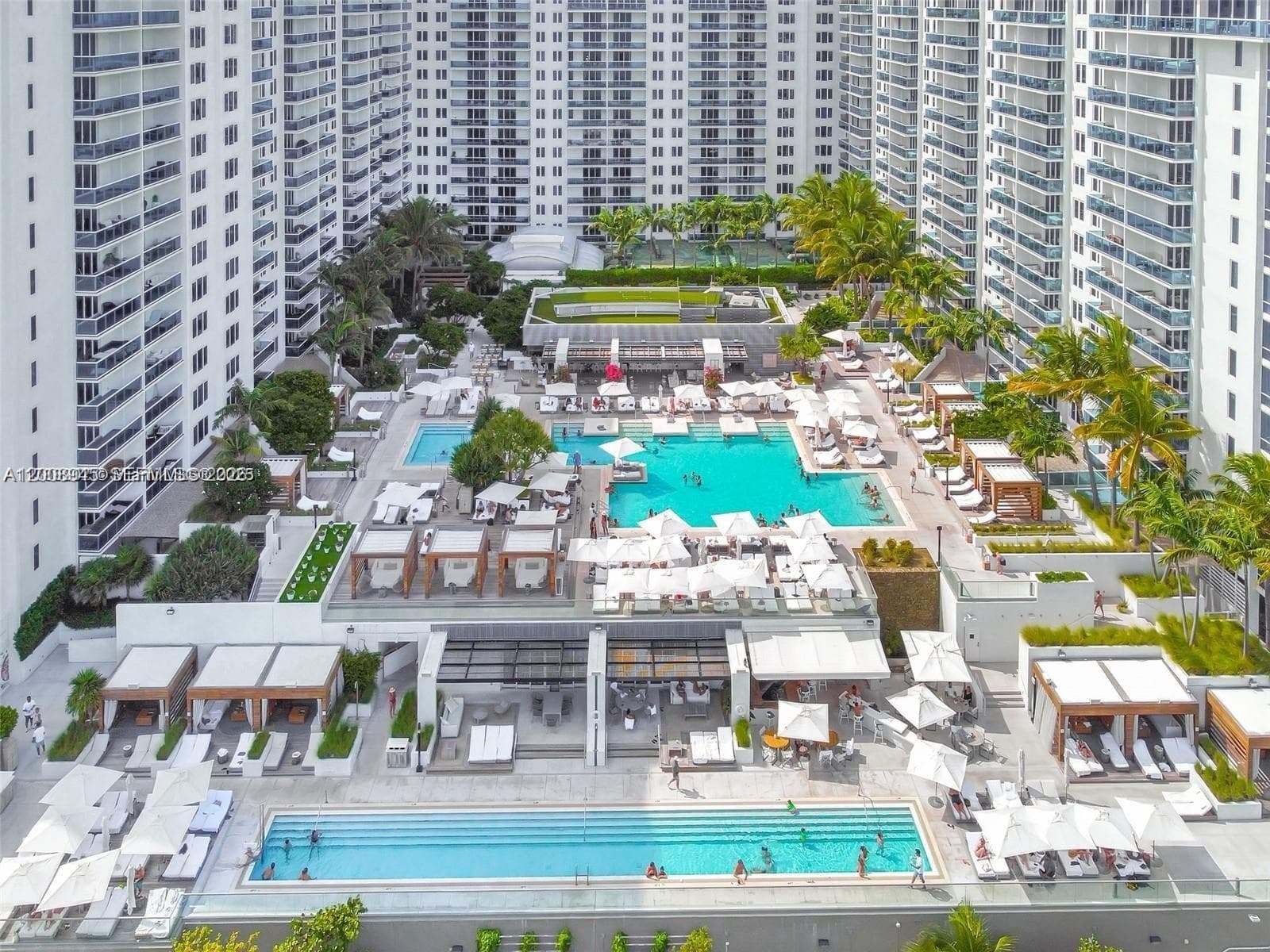 2301 Collins Ave # 1125, Miami Beach FL 33139 — 27