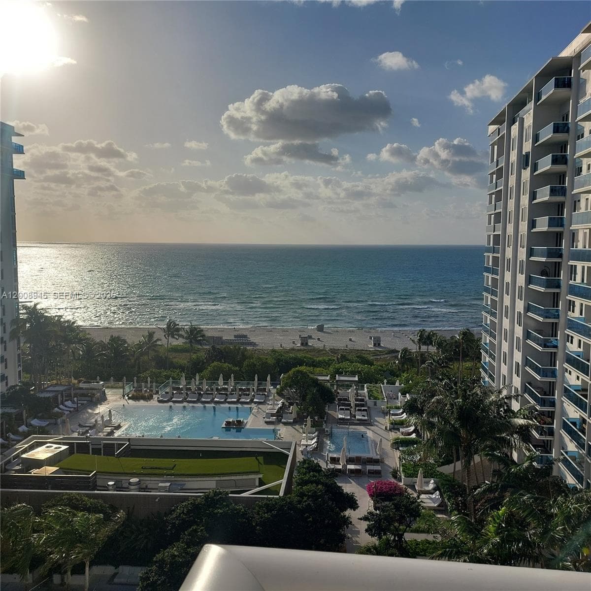 2301 Collins Ave # 1125, Miami Beach FL 33139 — 2