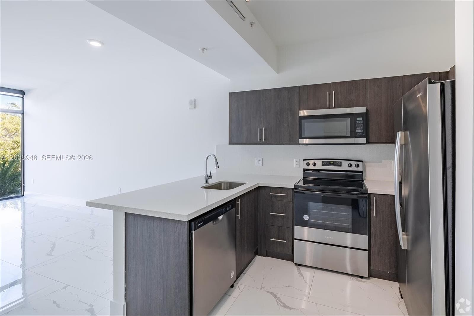 1 Curtiss Pkwy # 219, Miami Springs FL 33166 — 4
