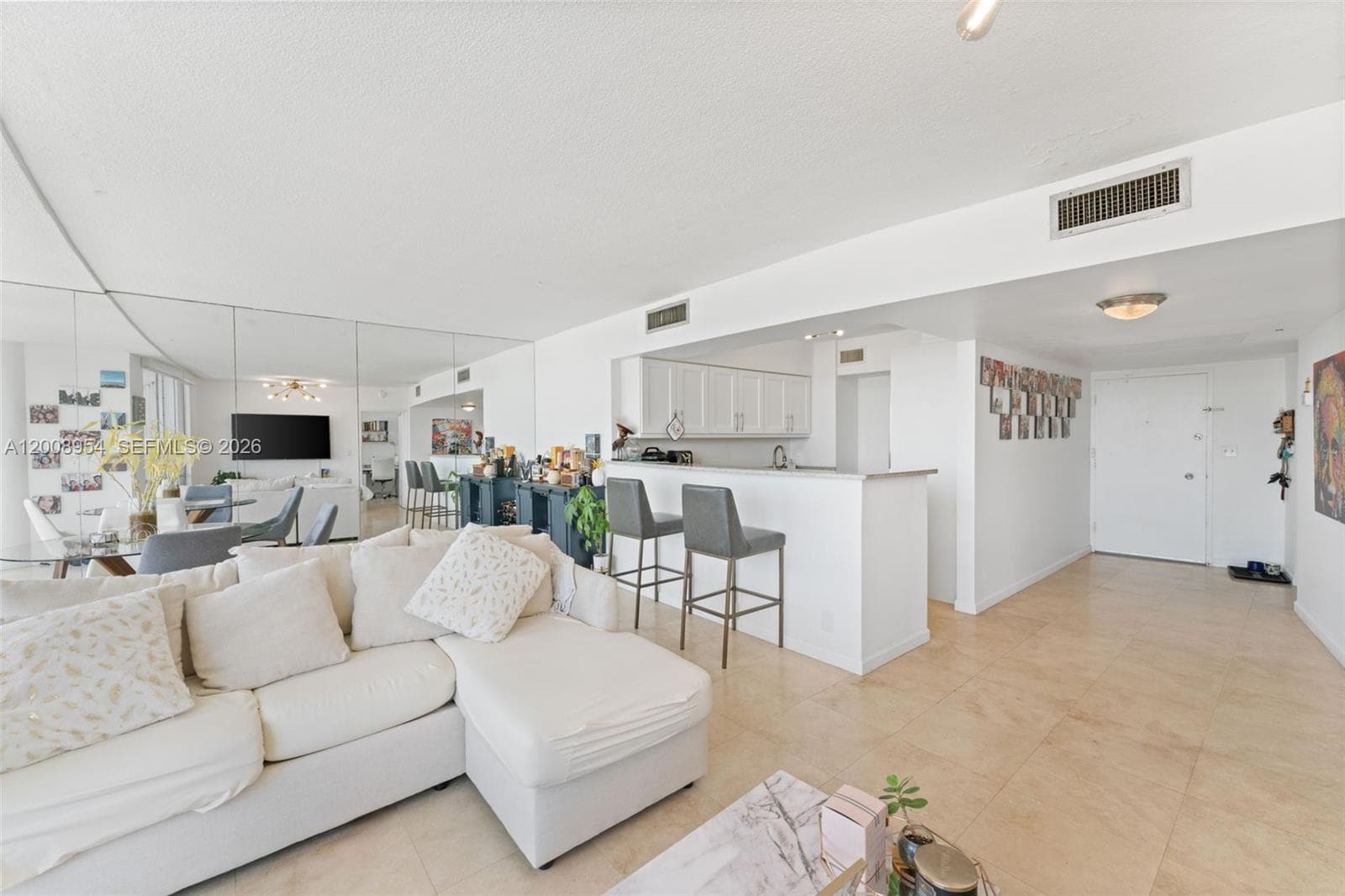 900 Bay Dr # 421, Miami Beach FL 33141 — 5