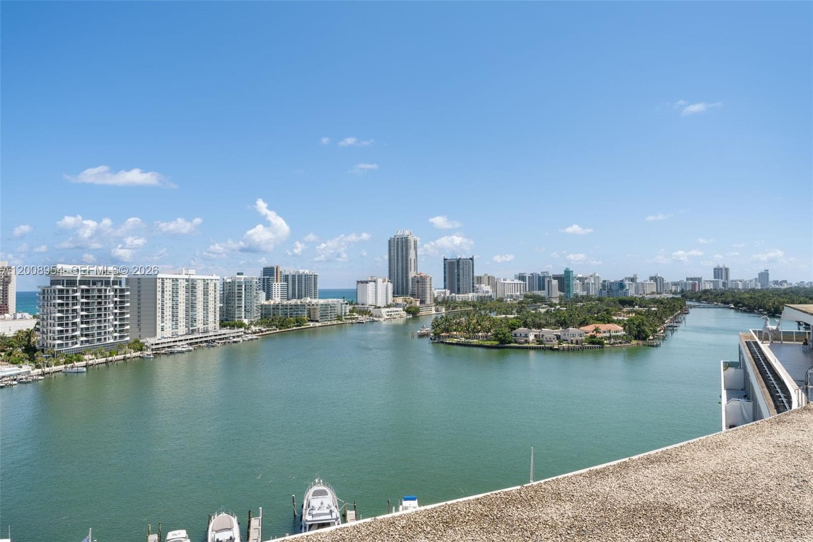900 Bay Dr # 421, Miami Beach FL 33141 — 19