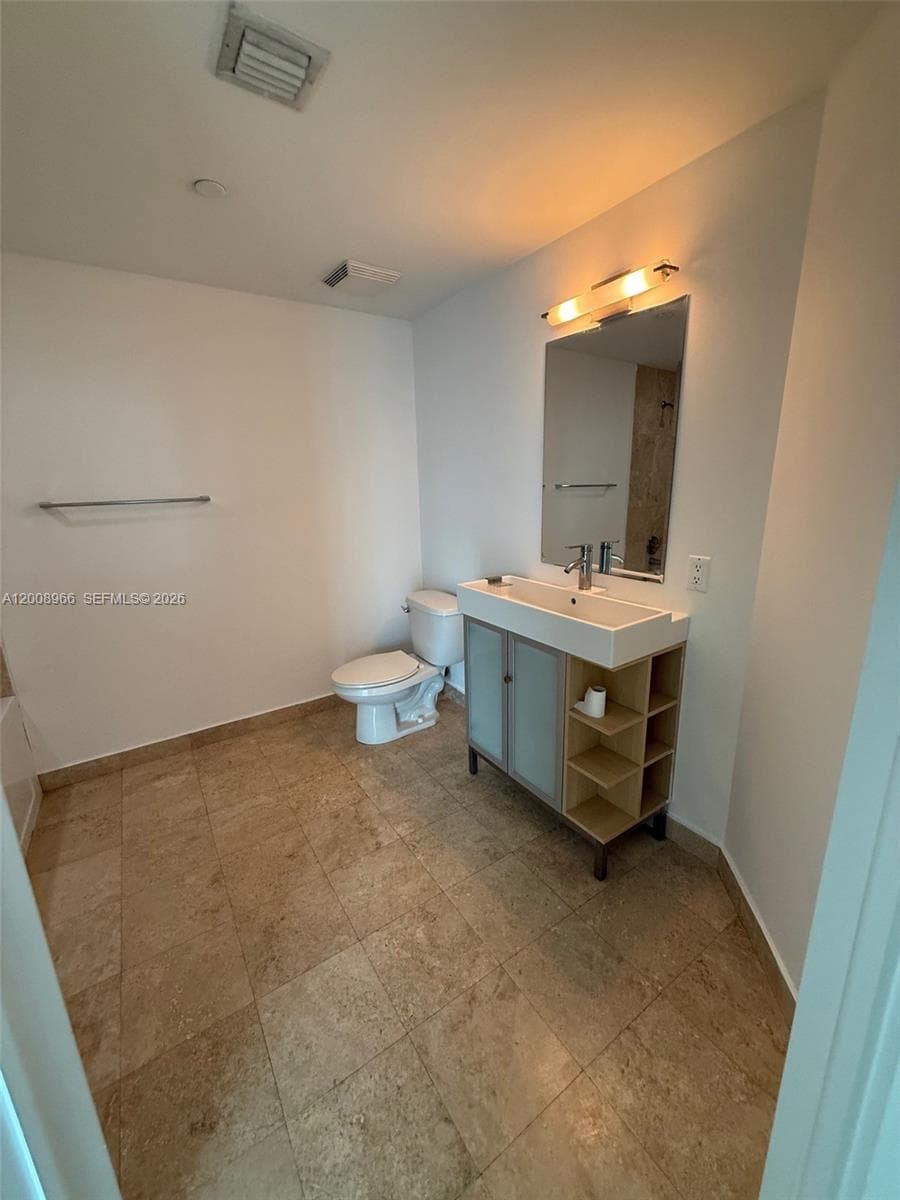 350 S Miami Ave # 2603, Miami FL 33130 — 4