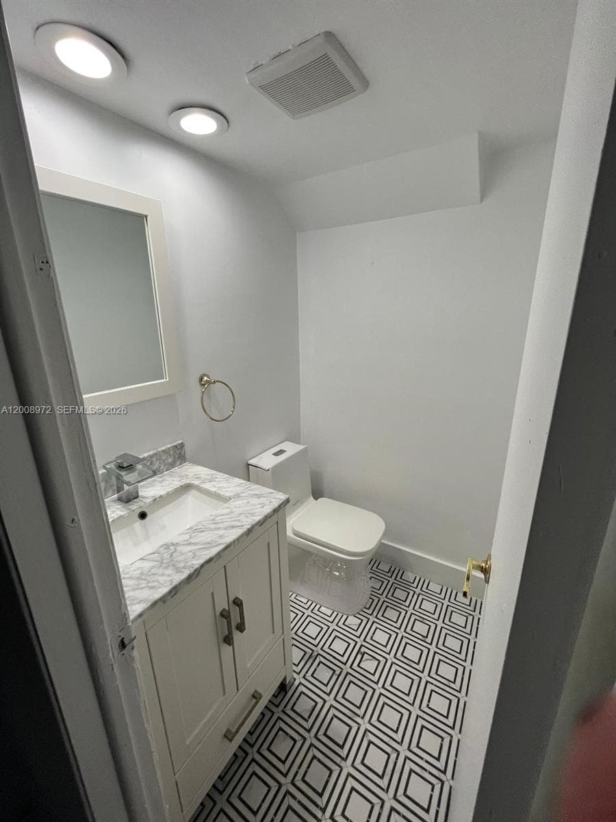 9704 NW 6th Ter # 9704, Miami FL 33172 — 15
