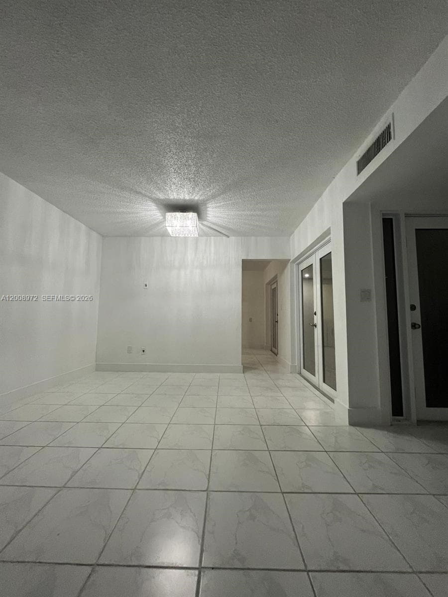 9704 NW 6th Ter # 9704, Miami FL 33172 — 11