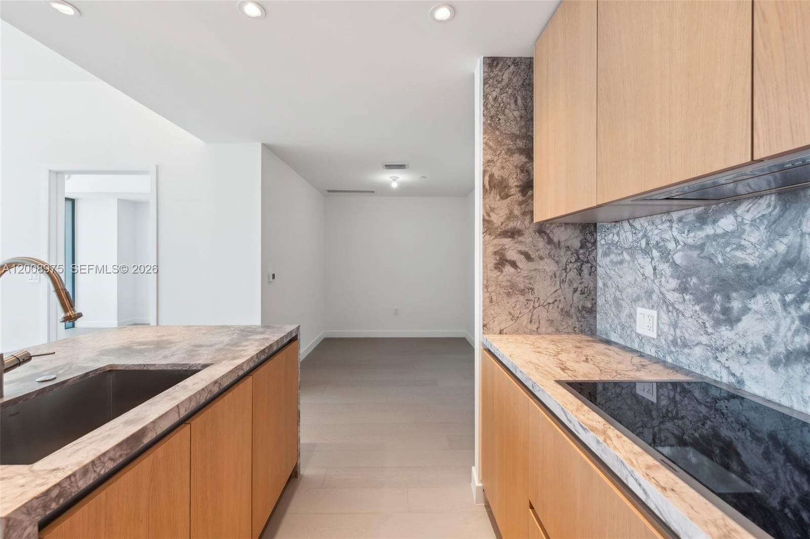 500 Alton Rd. # 3004, Miami Beach FL 33139 — 7
