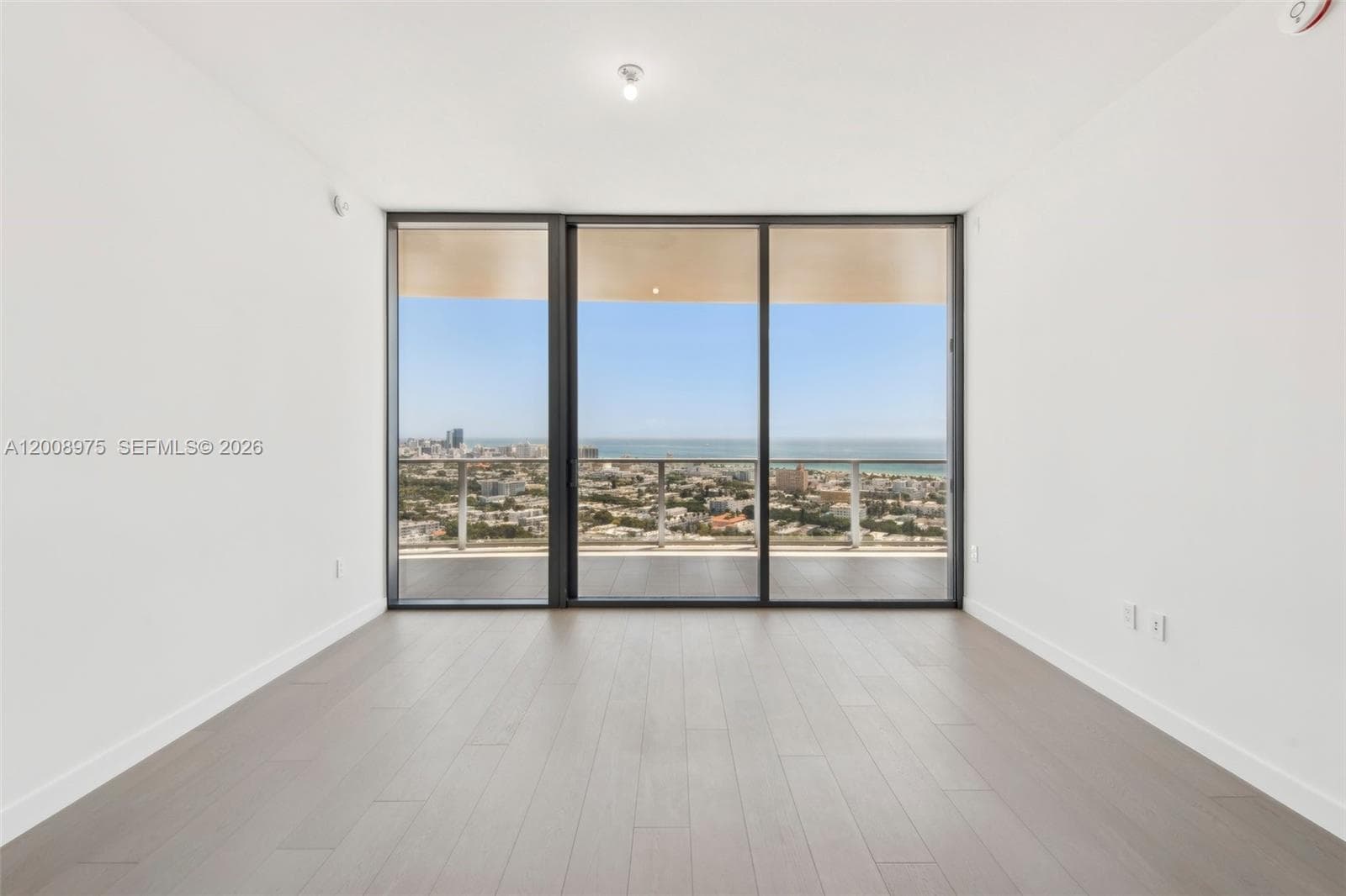 500 Alton Rd. # 3004, Miami Beach FL 33139 — 4
