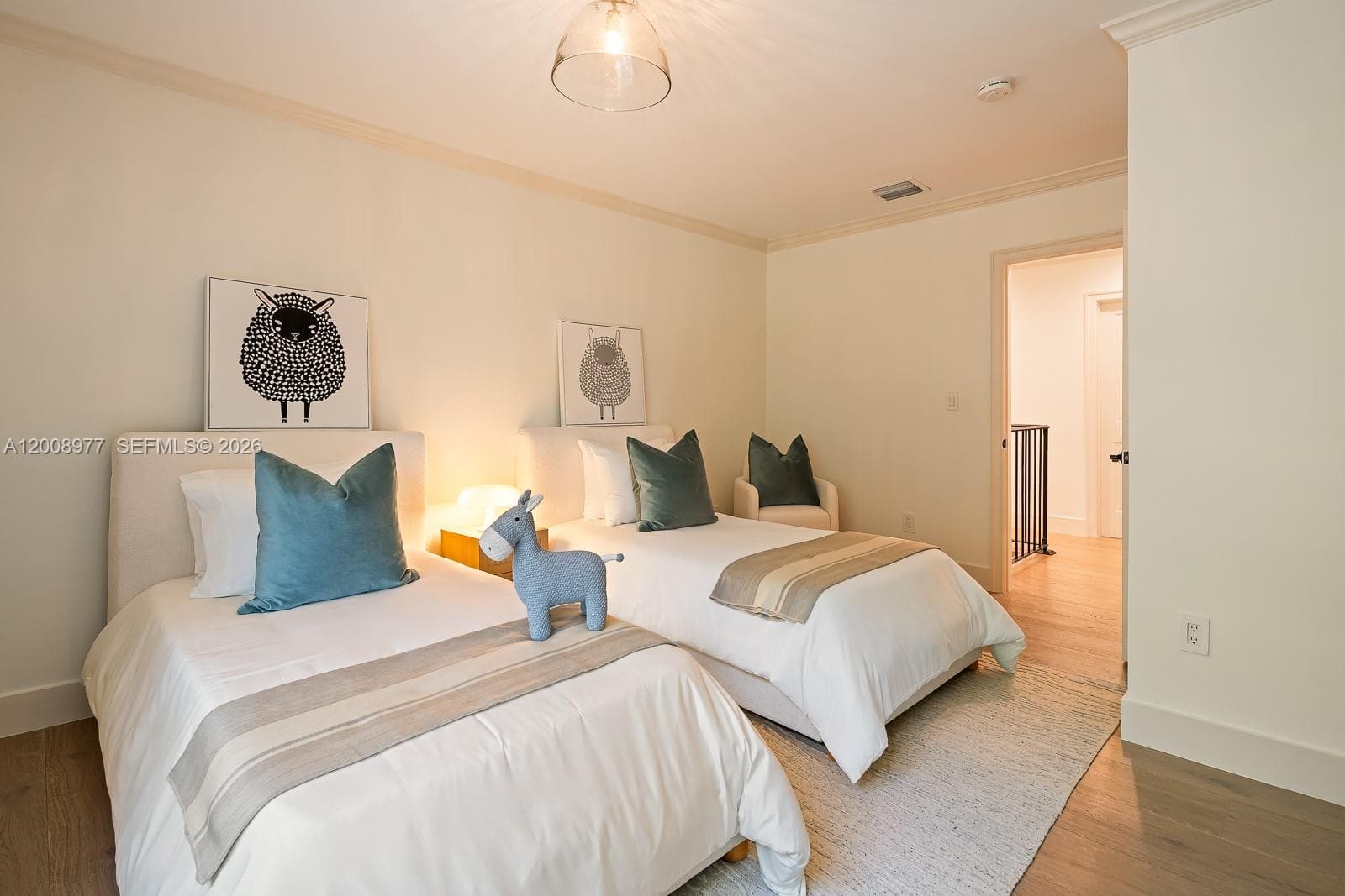 1228 Alhambra Cir, Coral Gables FL 33134 — 35
