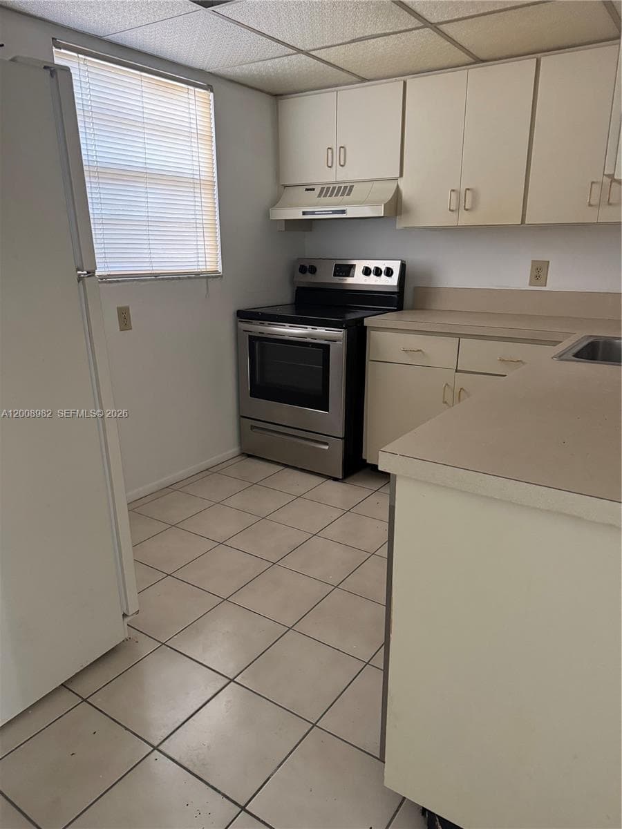 7747 SW 86th St # 105, Miami FL 33143 — 6