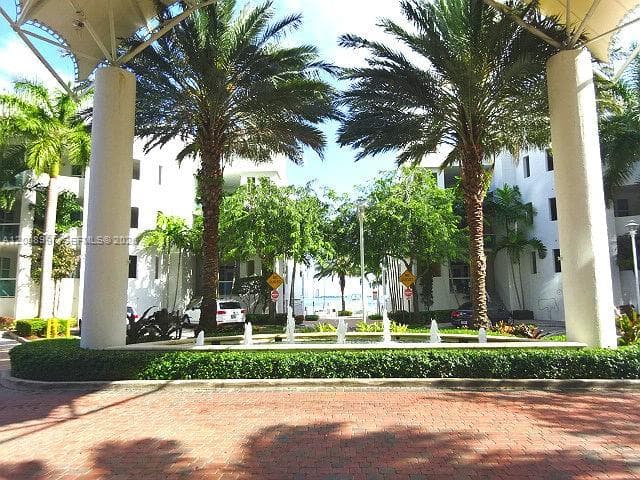 7900 Harbor Island Dr # 817, North Bay Village FL 33141 — 3