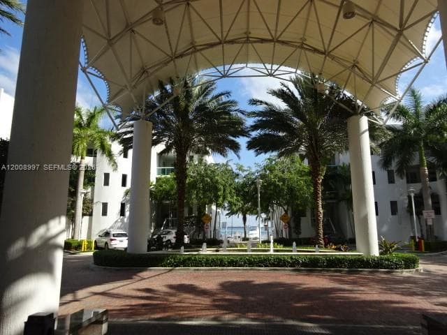 7900 Harbor Island Dr # 817, North Bay Village FL 33141 — 4