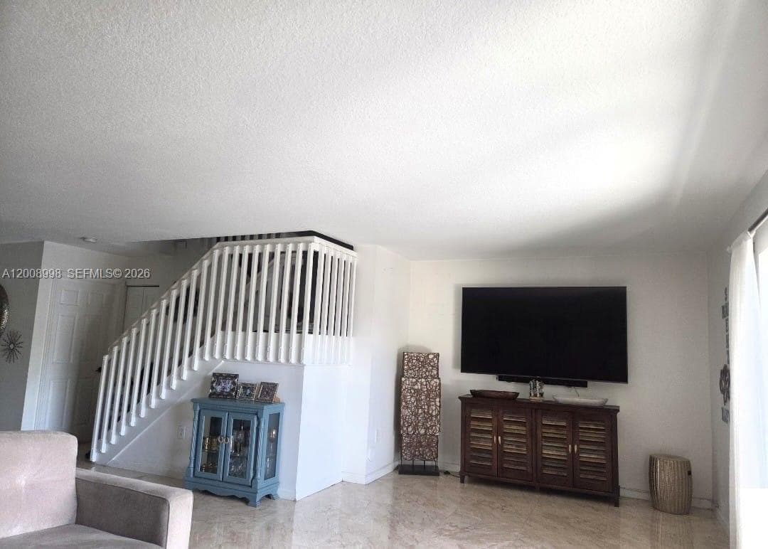 16504 SW 71st Ter, Miami FL 33193 — 4