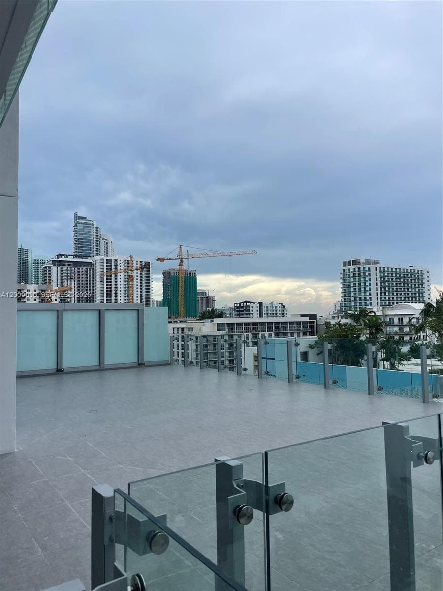 700 NE 26th Ter # 806, Miami FL 33137 — 2