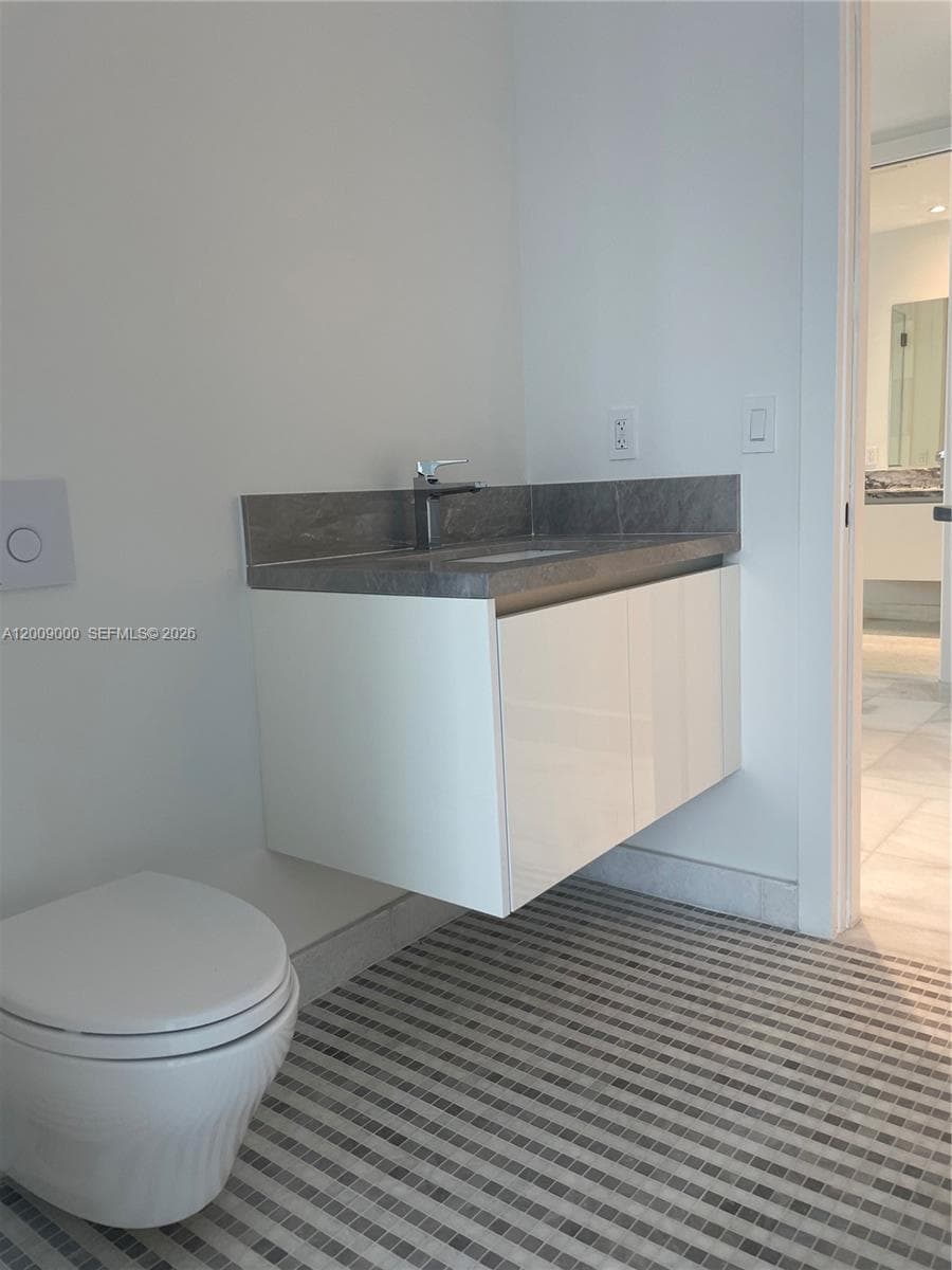 700 NE 26th Ter # 806, Miami FL 33137 — 12