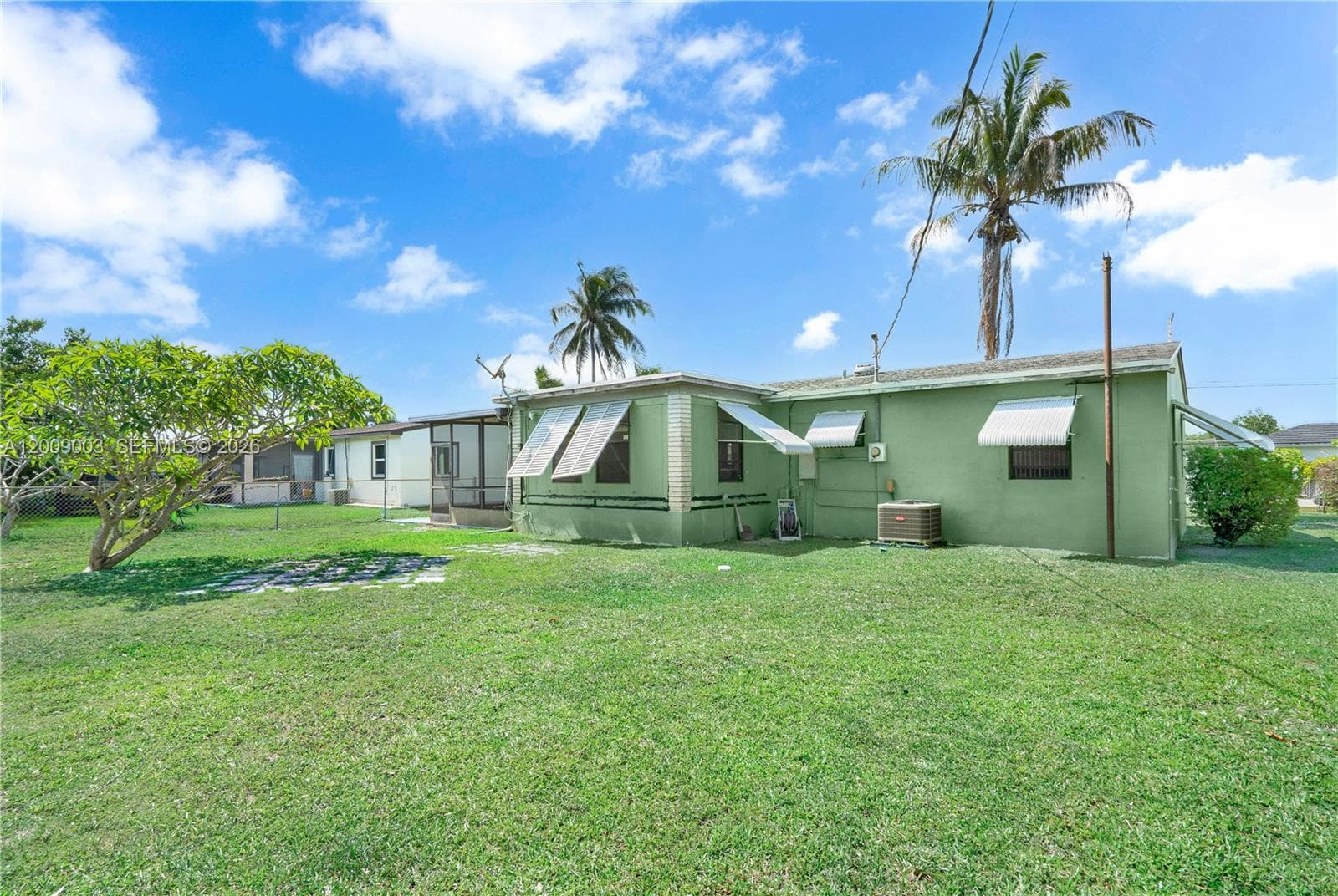 1570 NE 15th St, Homestead FL 33033 — 27