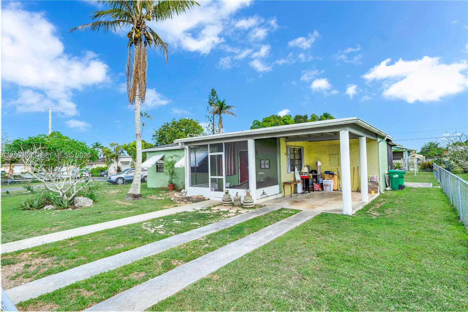 1570 NE 15th St, Homestead FL 33033 — 2