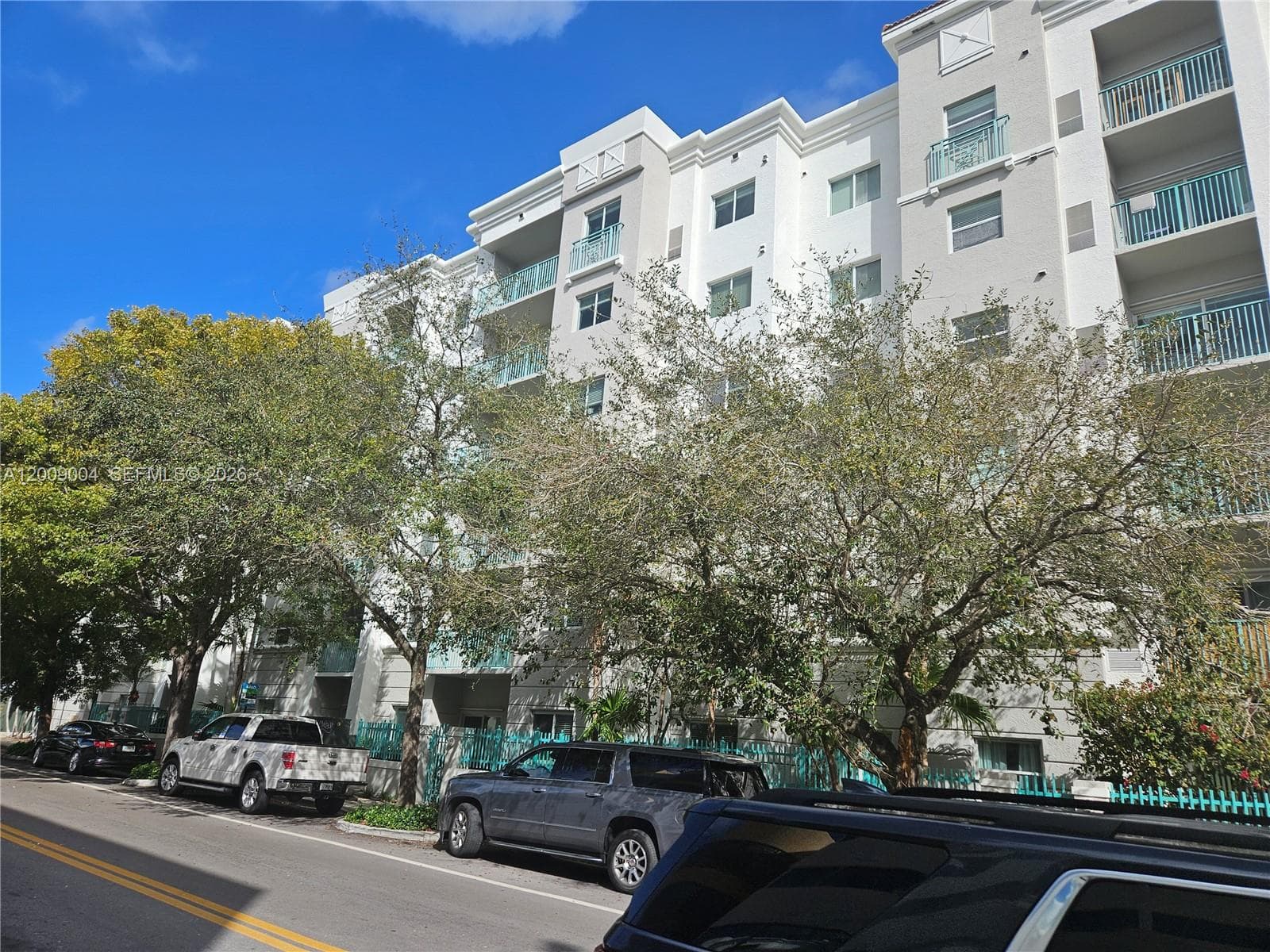 6001 SW 70th St # 655, South Miami FL 33143 — 3