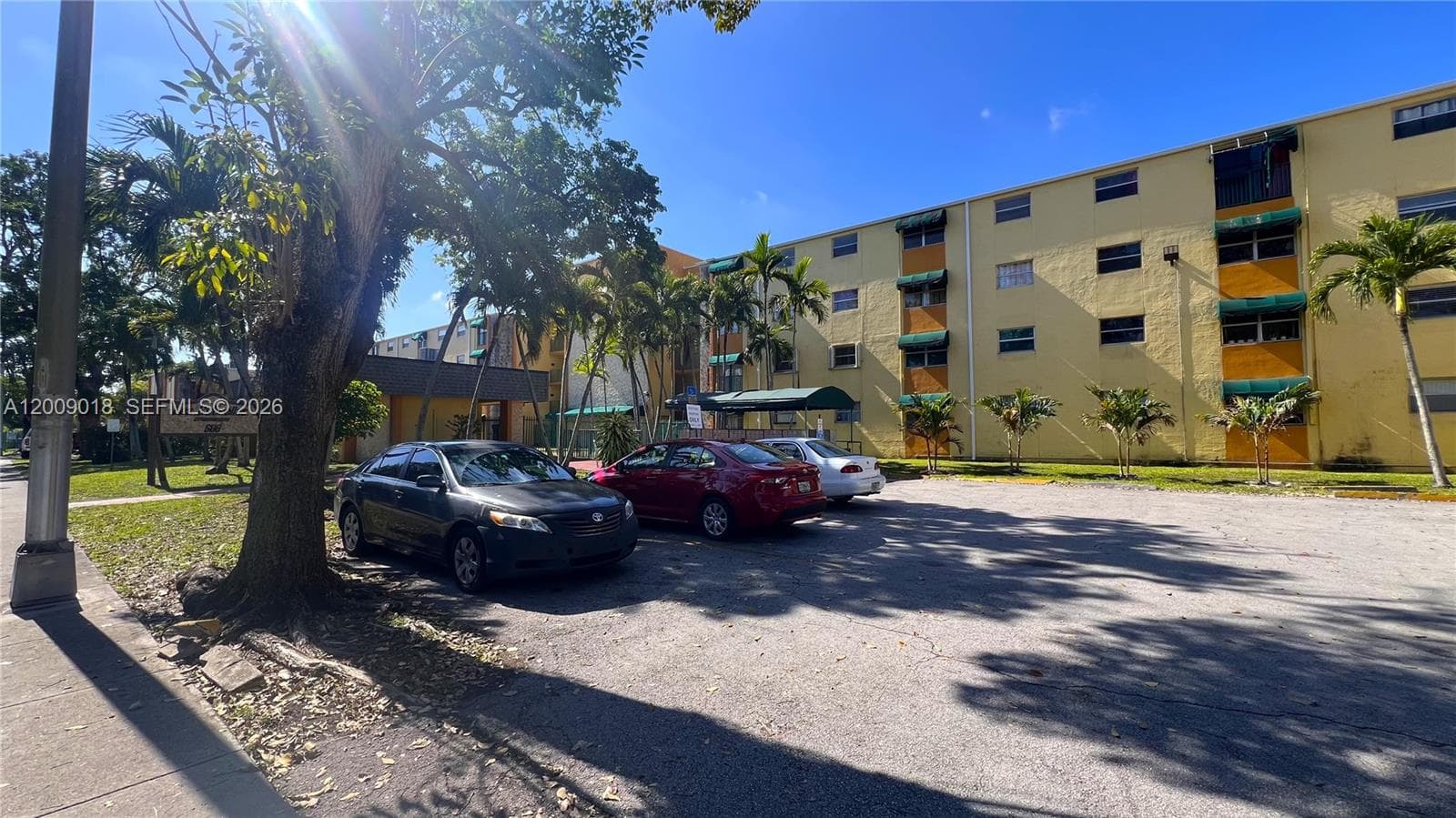 666 W 81st St # 304, Hialeah FL 33014 — 2
