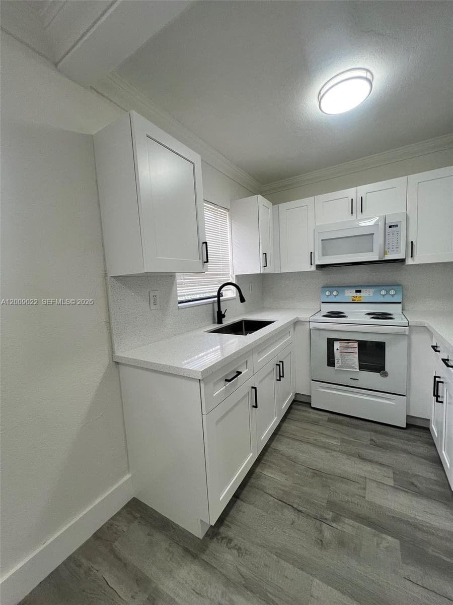 Villas De Marbella Condo, Hialeah, FL — 15