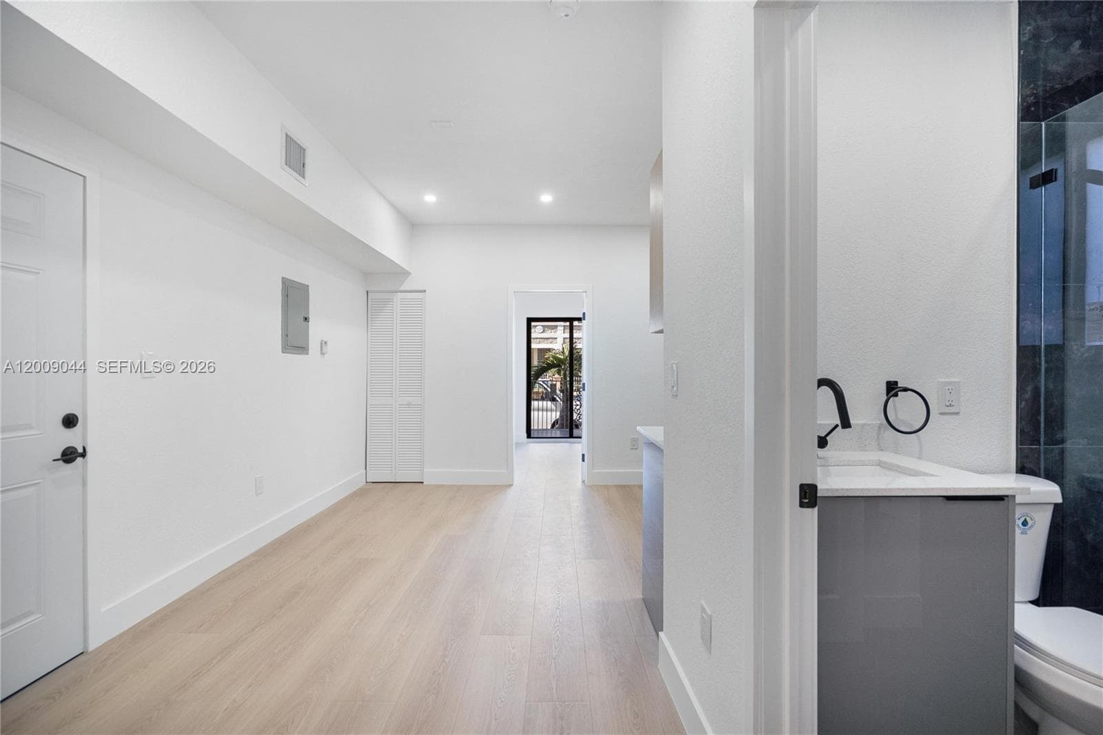 629 SW 10th Ave # 6, Miami FL 33130 — 38