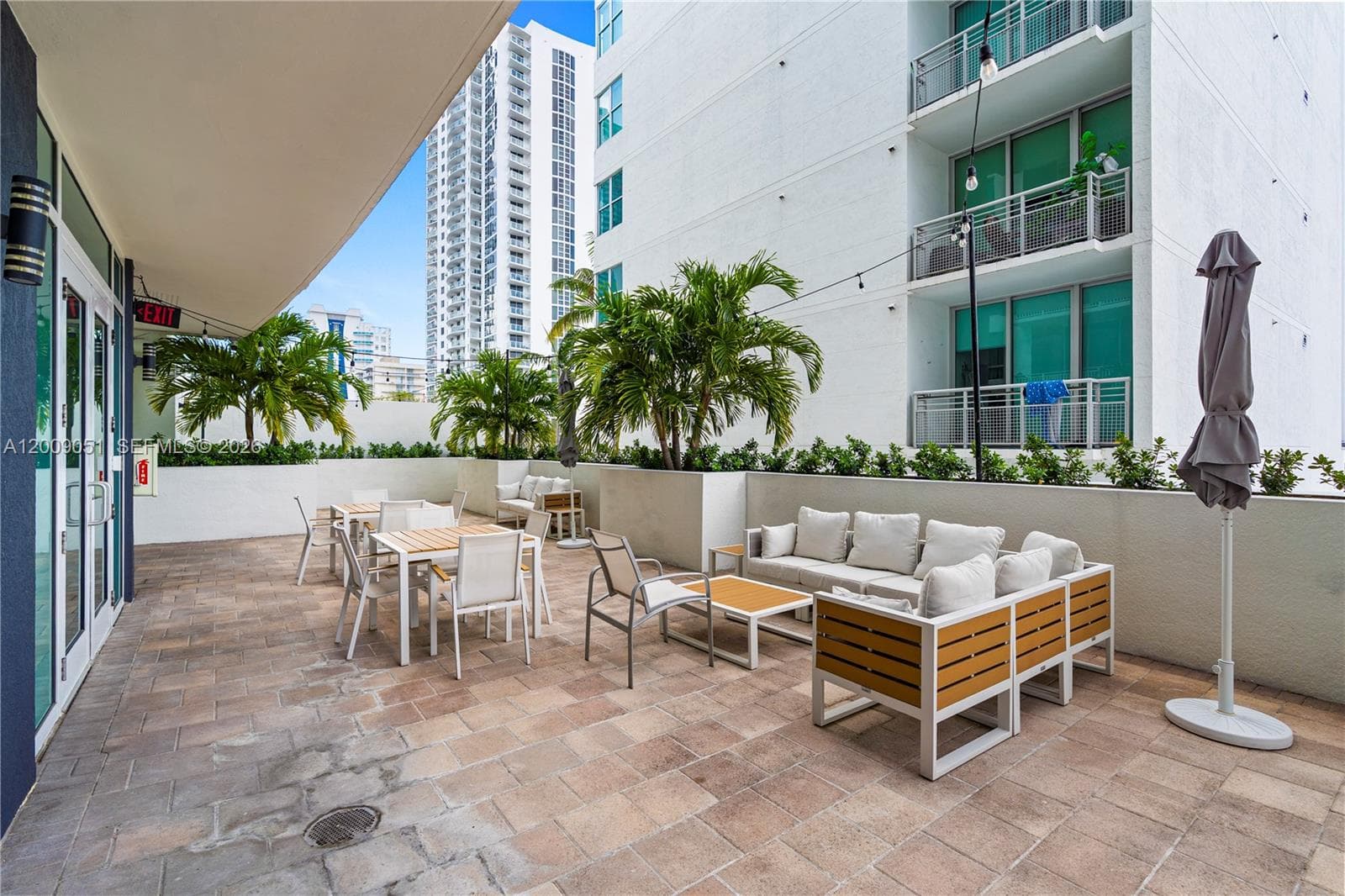 2275 Biscayne Blvd # 802, Miami FL 33137 — 12