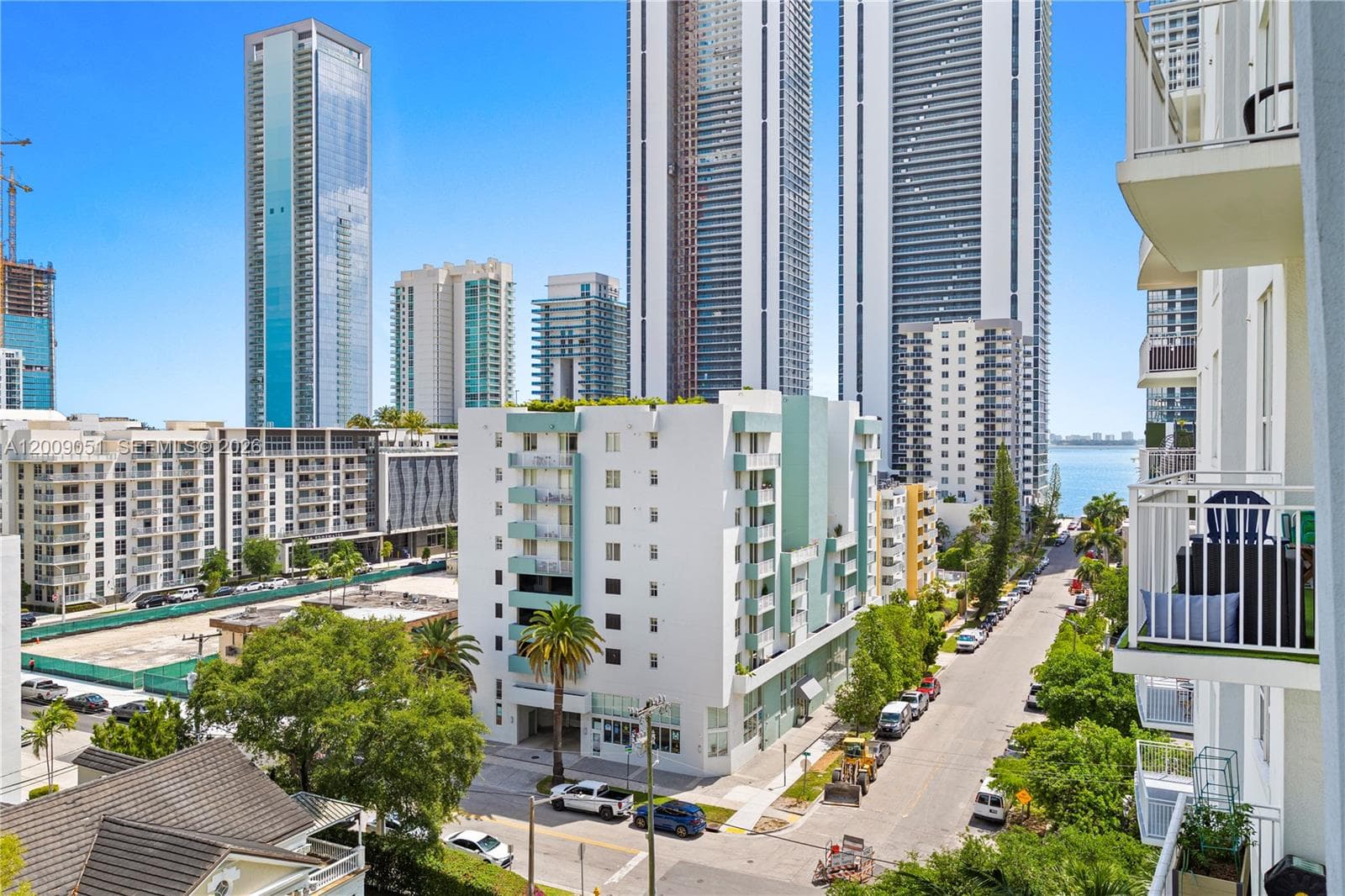 2275 Biscayne Blvd # 802, Miami FL 33137 — 3