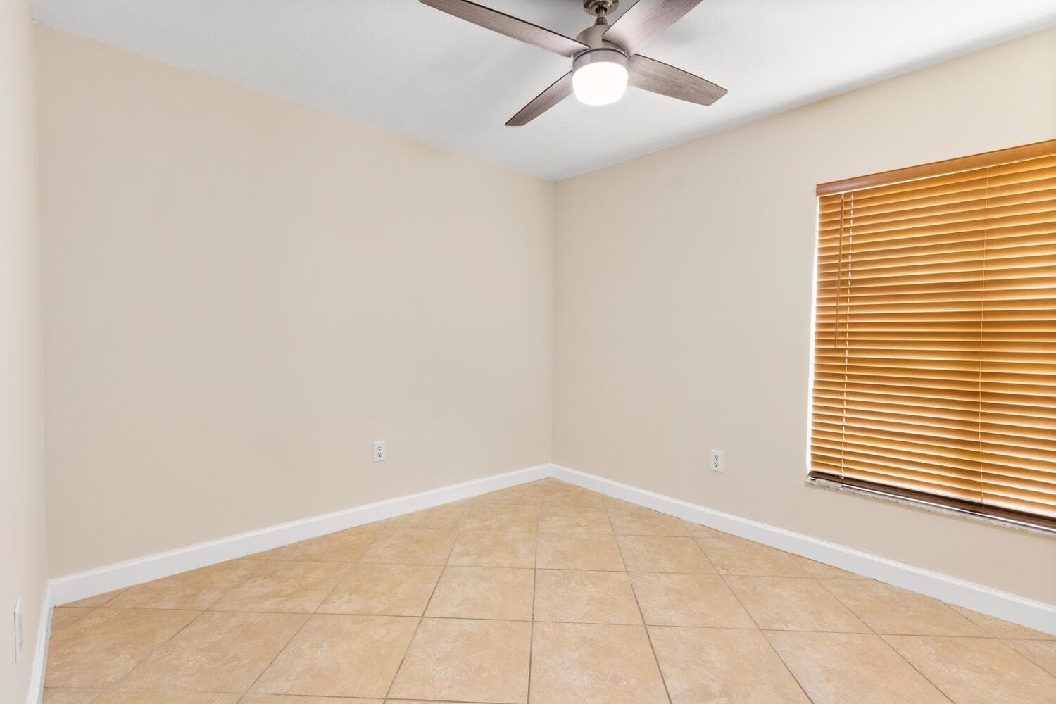 8871 SW 6th Street, Miami FL 33174 — 8
