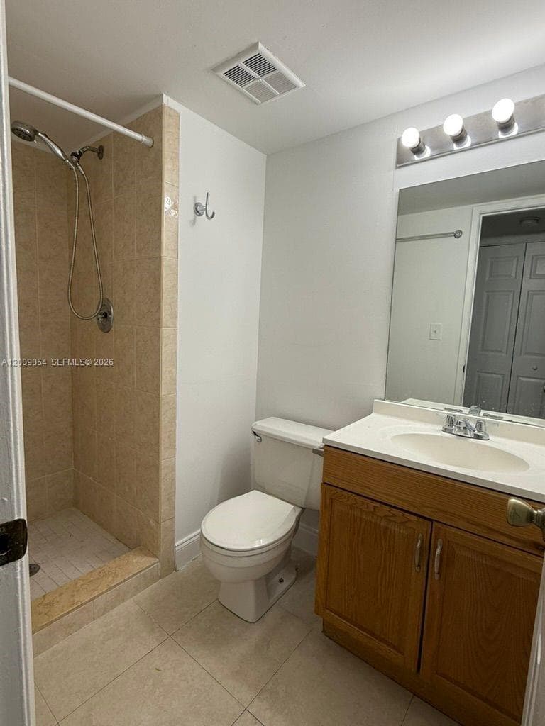 6955 NW 186th St # F209, Hialeah FL 33015 — 9